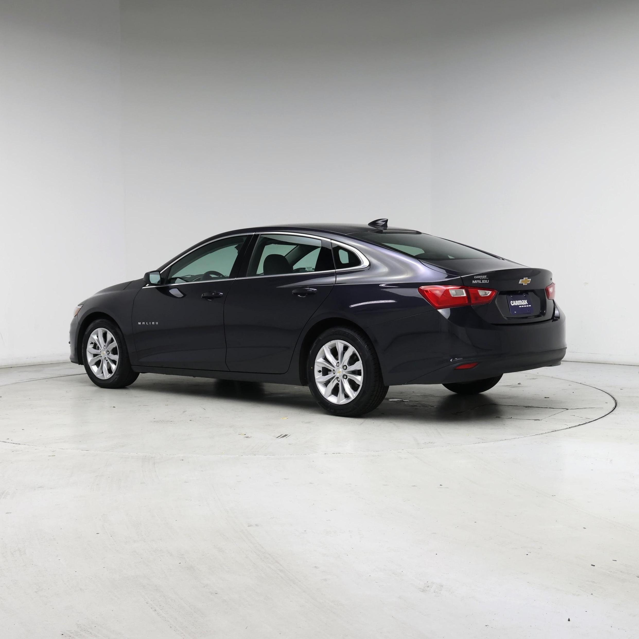 Thumbnail: 2023 Chevrolet Malibu - 2