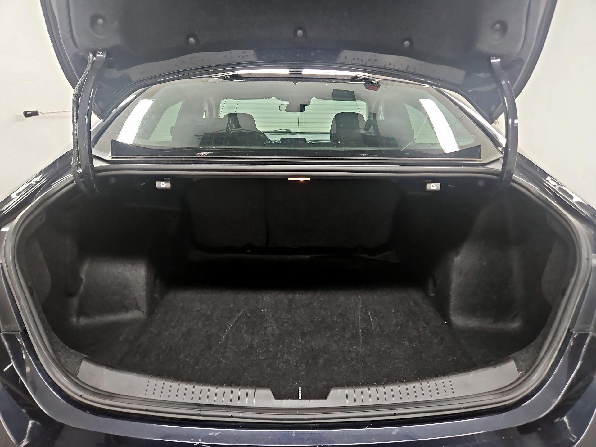 Thumbnail: 2023 Chevrolet Malibu - 20