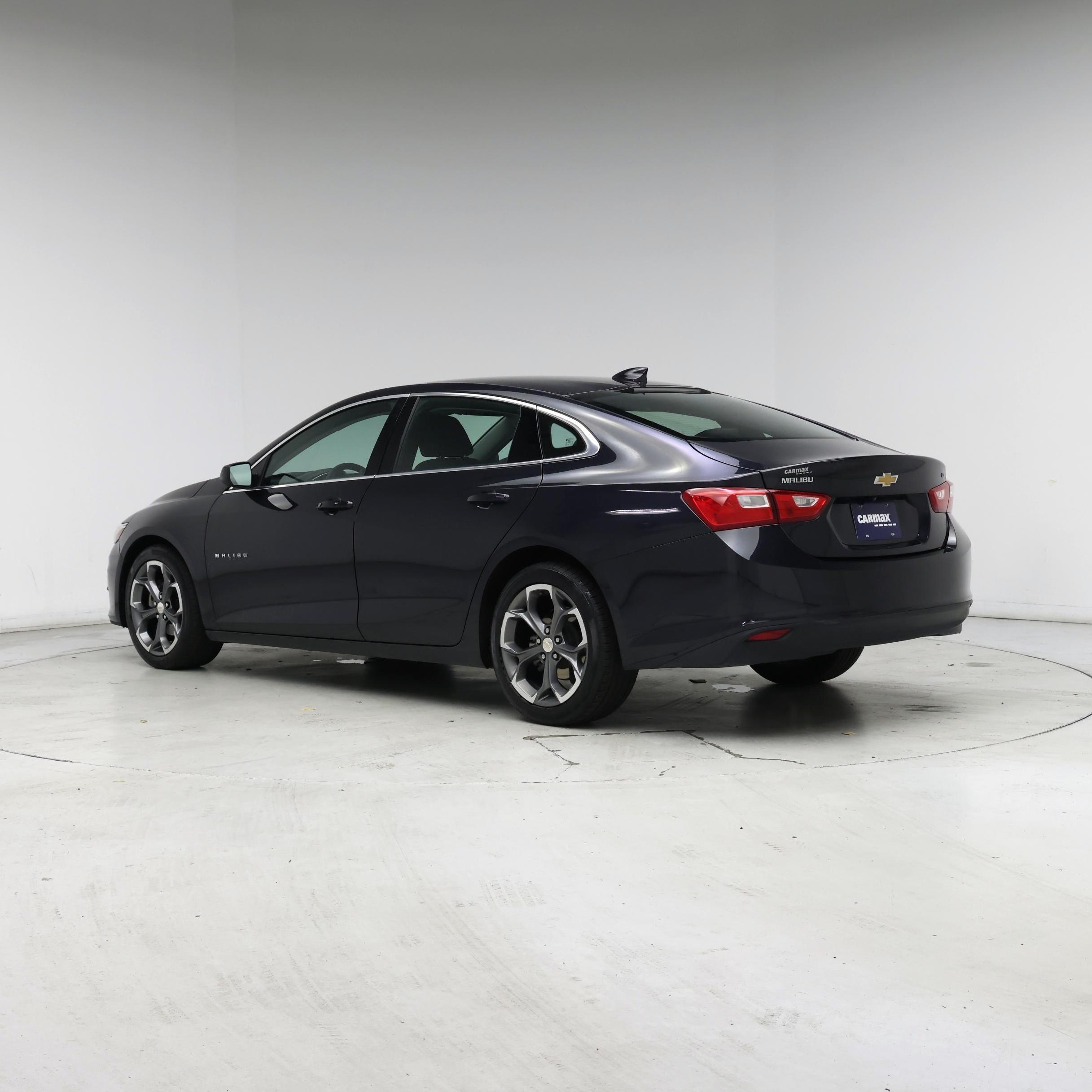 Thumbnail: 2023 Chevrolet Malibu - 2