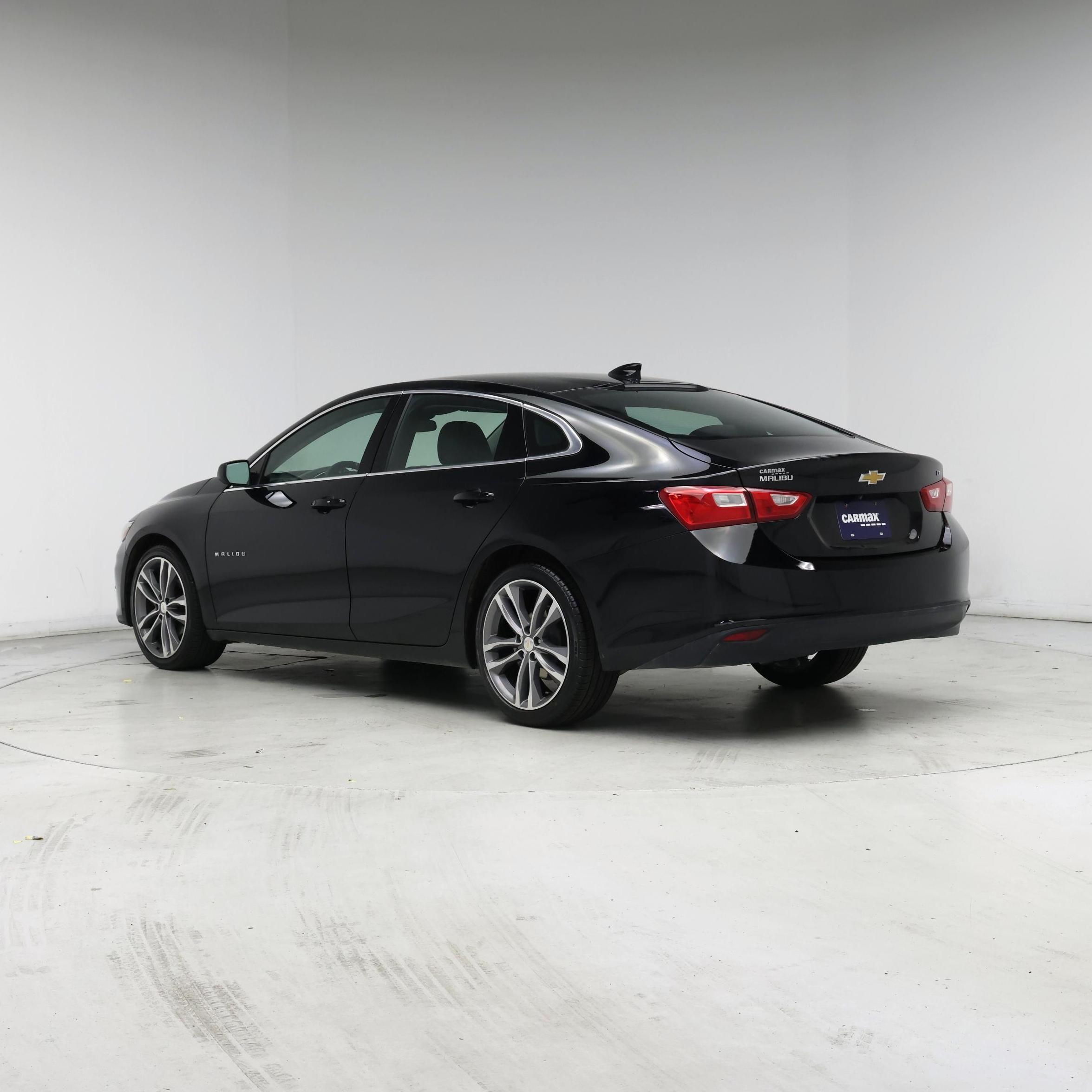 Thumbnail: 2023 Chevrolet Malibu - 2