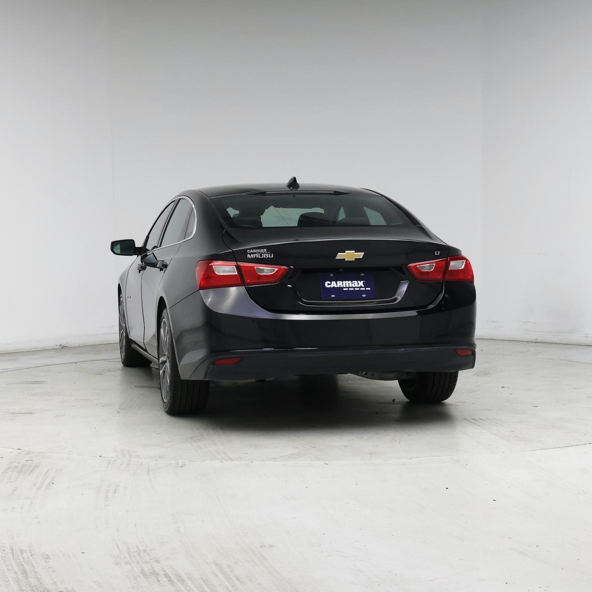 Thumbnail: 2023 Chevrolet Malibu - 6