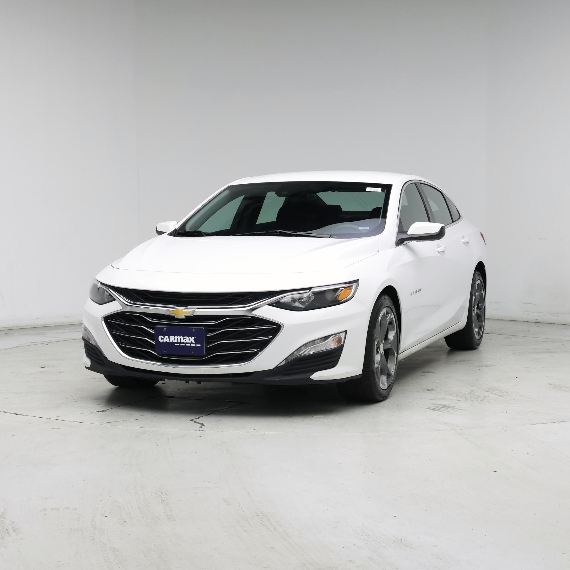 Thumbnail: 2023 Chevrolet Malibu - 4