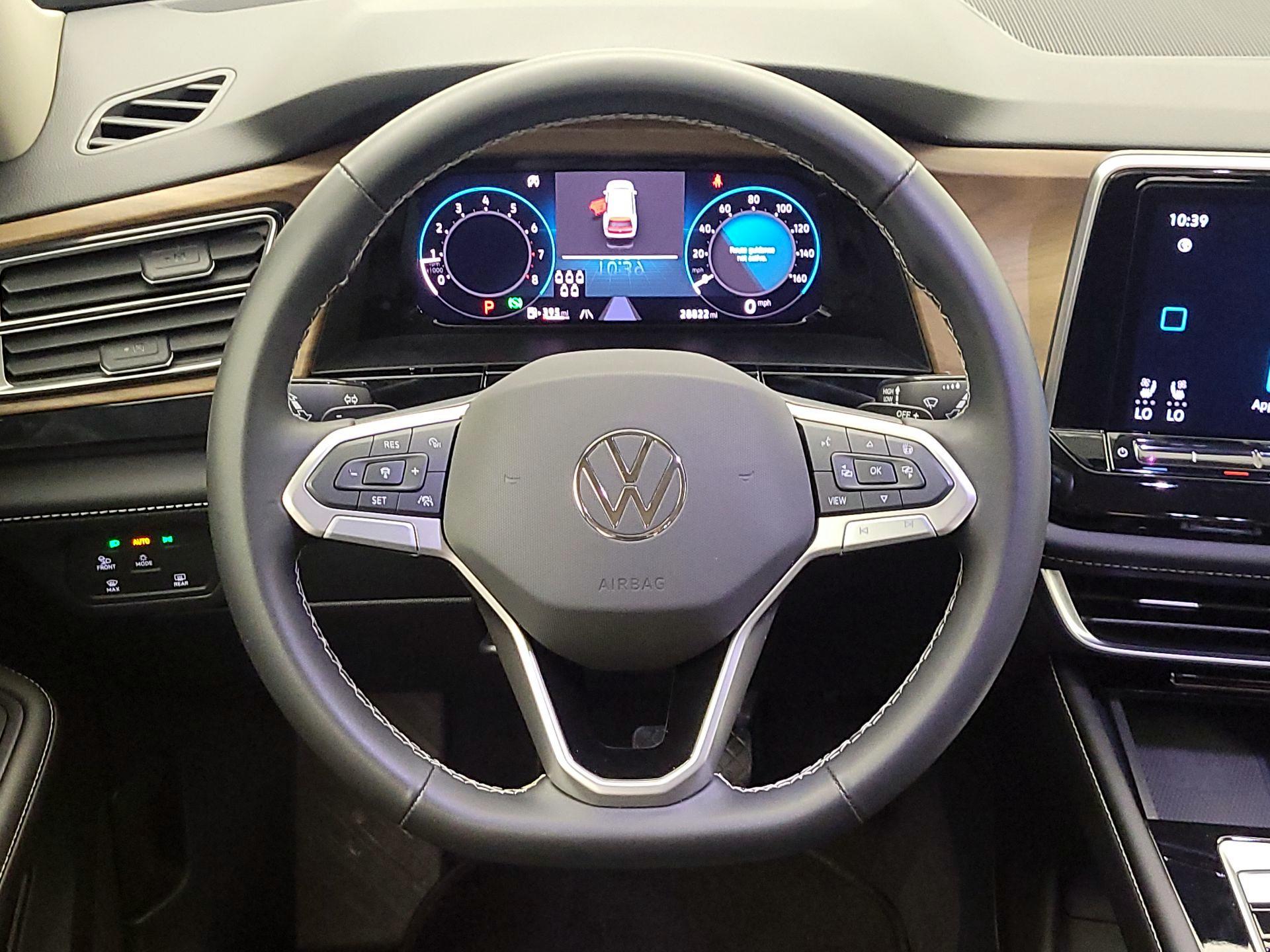 Thumbnail: 2024 Volkswagen Atlas - 10