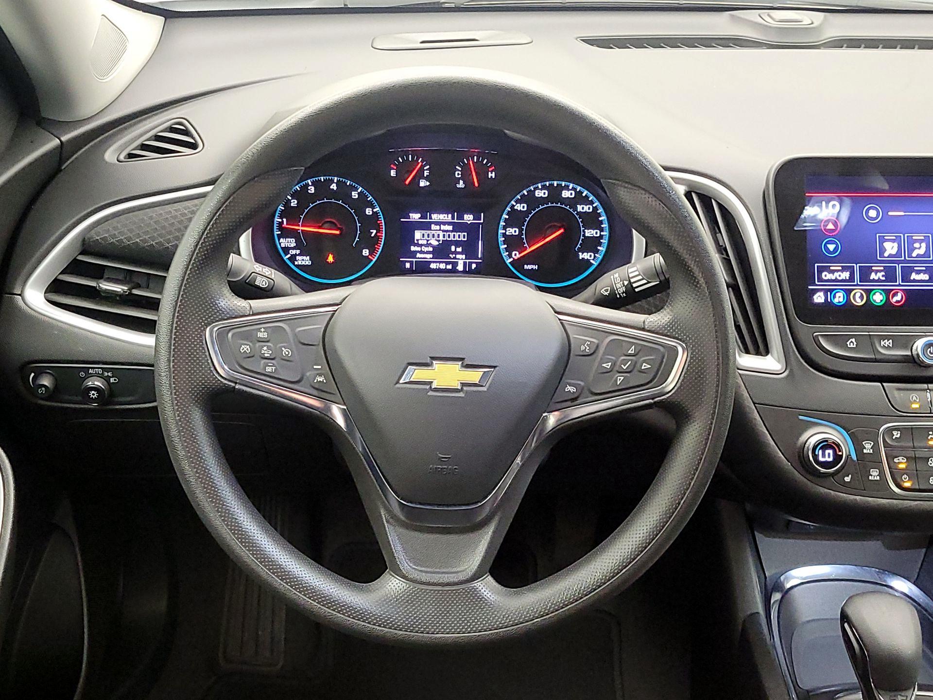 Thumbnail: 2023 Chevrolet Malibu - 10