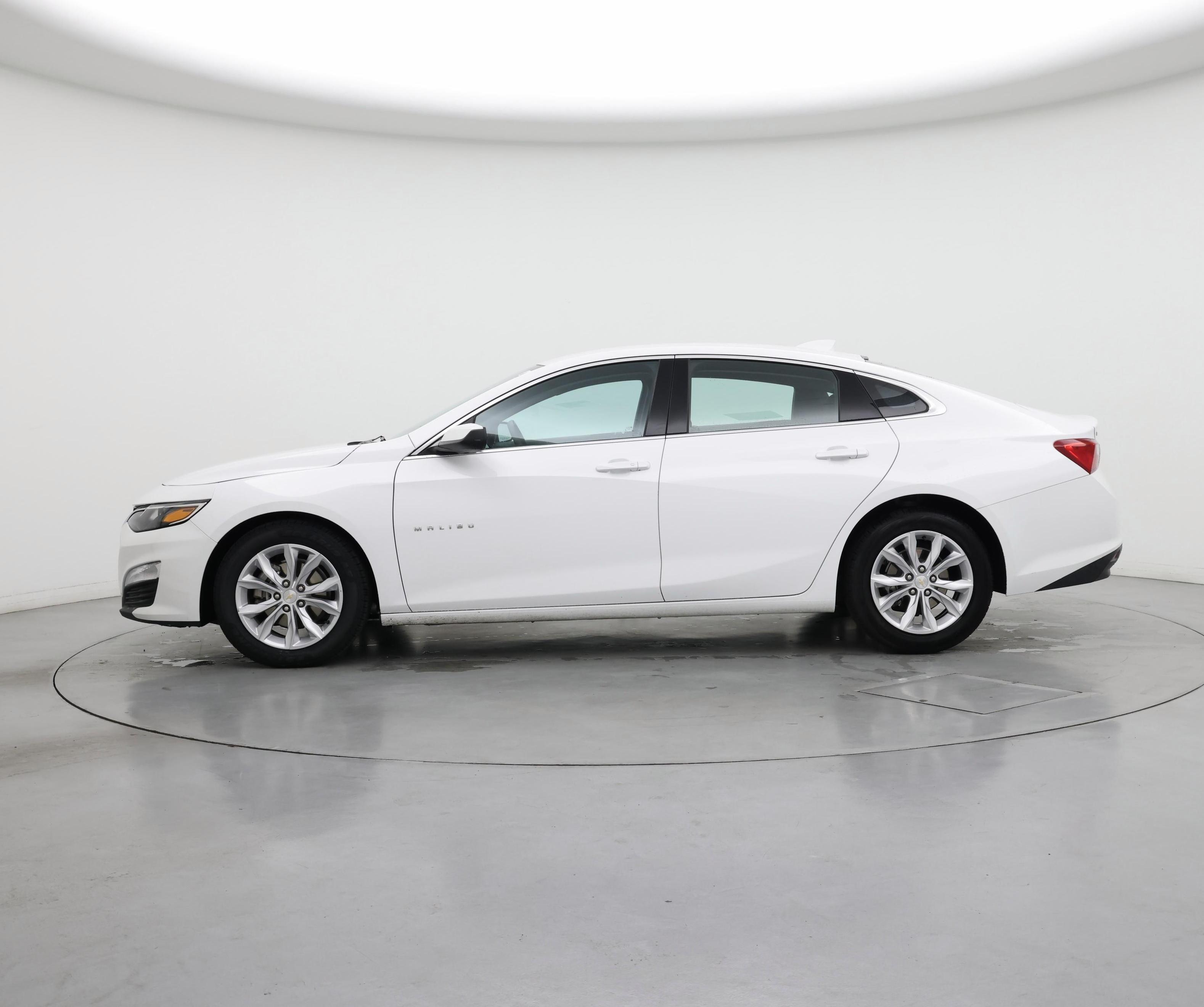 Thumbnail: 2023 Chevrolet Malibu - 3