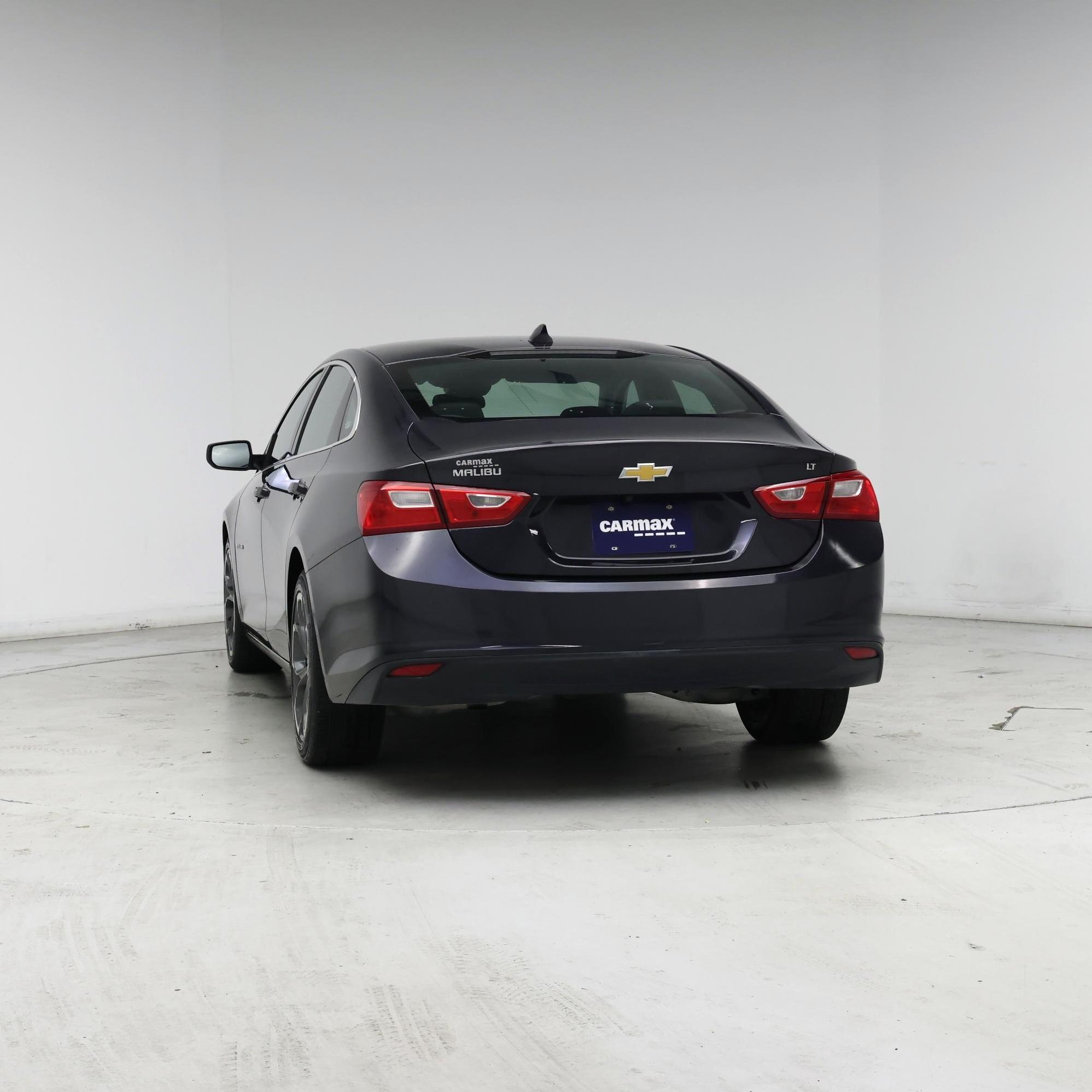 Thumbnail: 2023 Chevrolet Malibu - 6