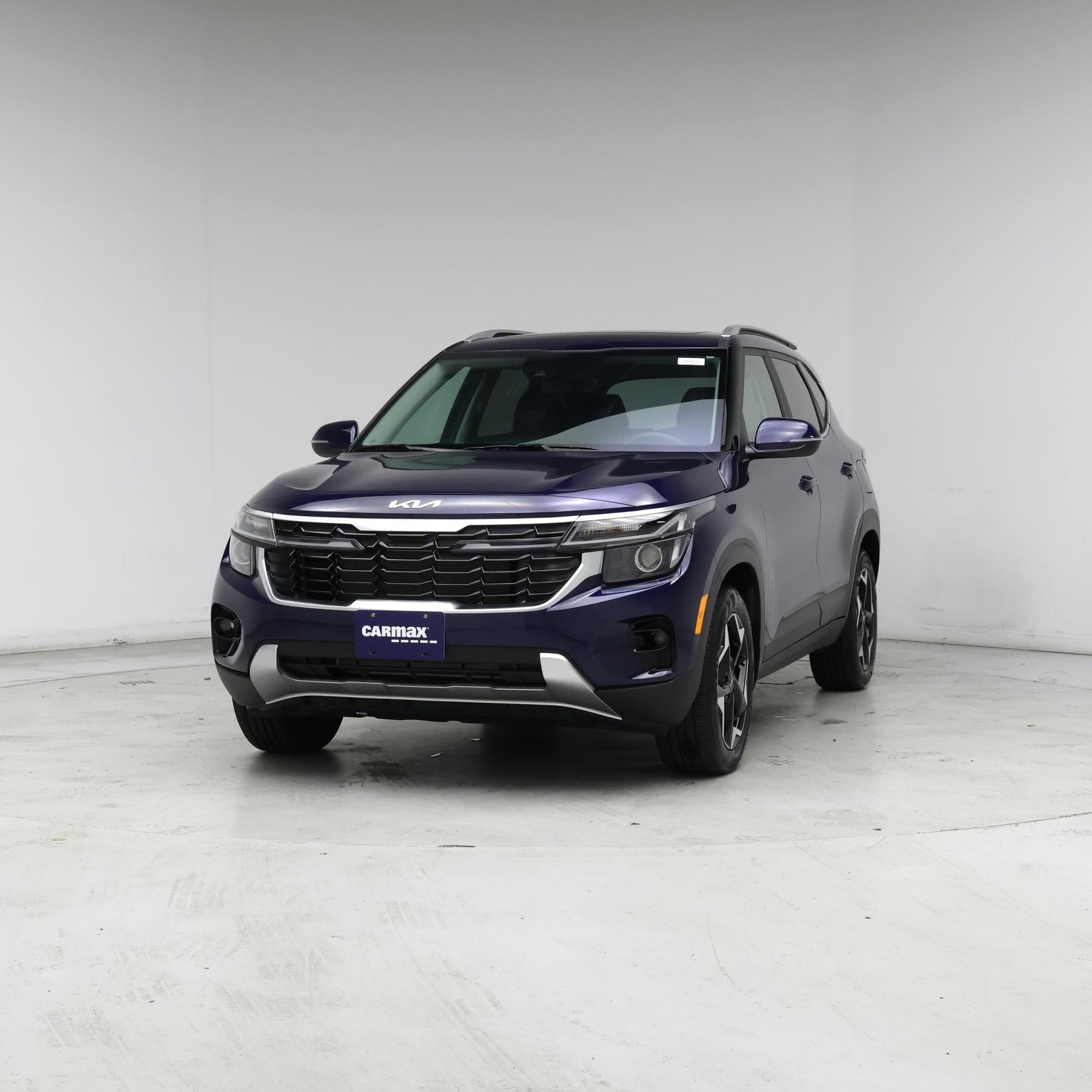 Thumbnail: 2024 Kia Seltos - 4
