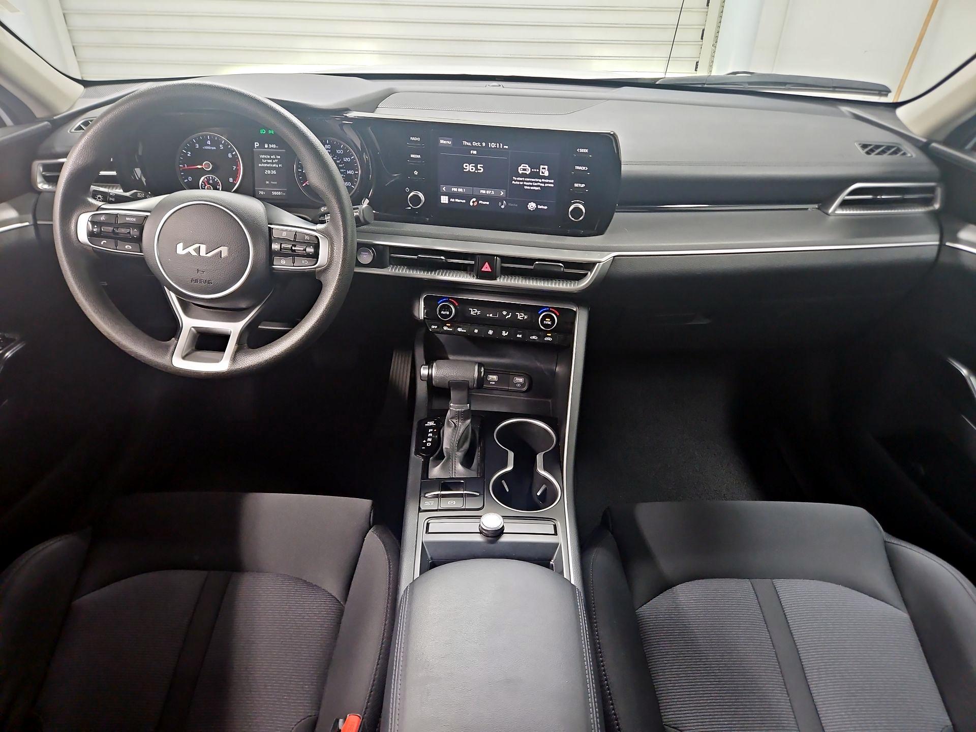 Thumbnail: 2023 Kia K5 - 9