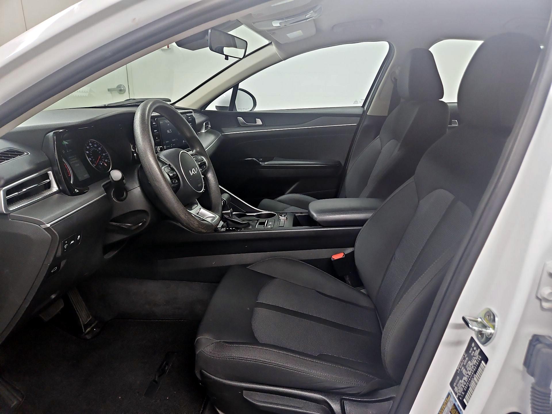 Thumbnail: 2023 Kia K5 - 11