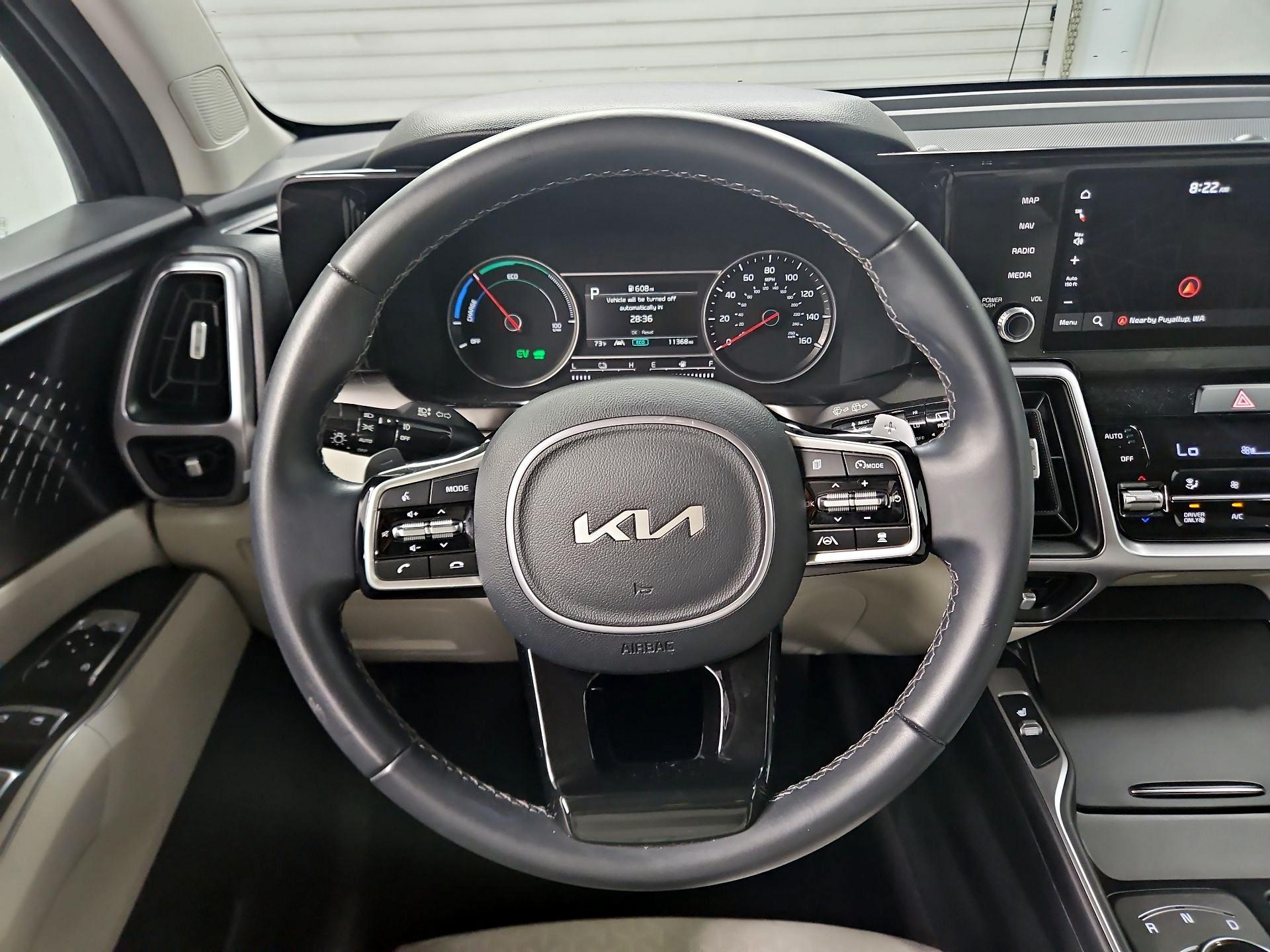 Thumbnail: 2023 Kia Sorento - 10