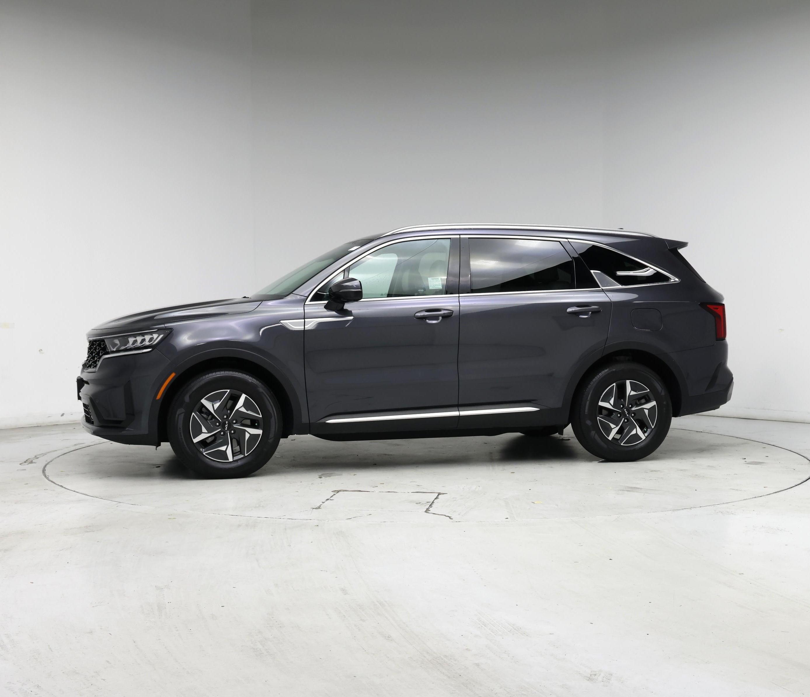 Thumbnail: 2023 Kia Sorento - 3