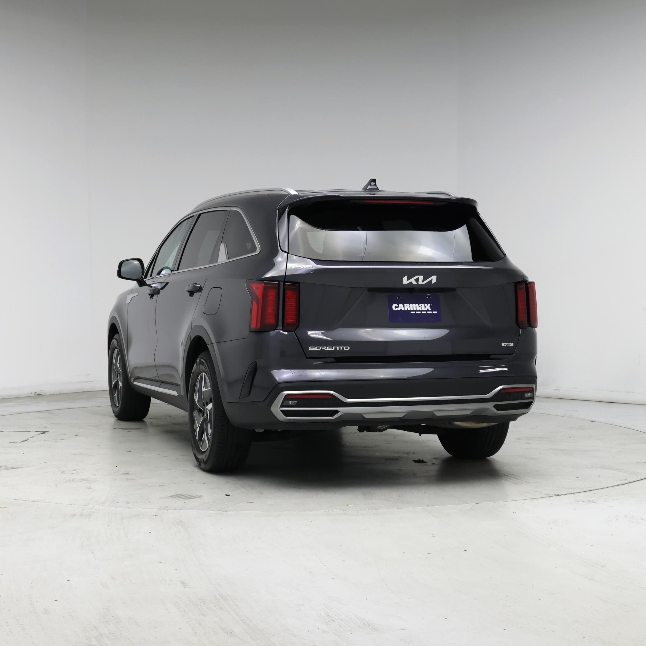 Thumbnail: 2023 Kia Sorento - 6