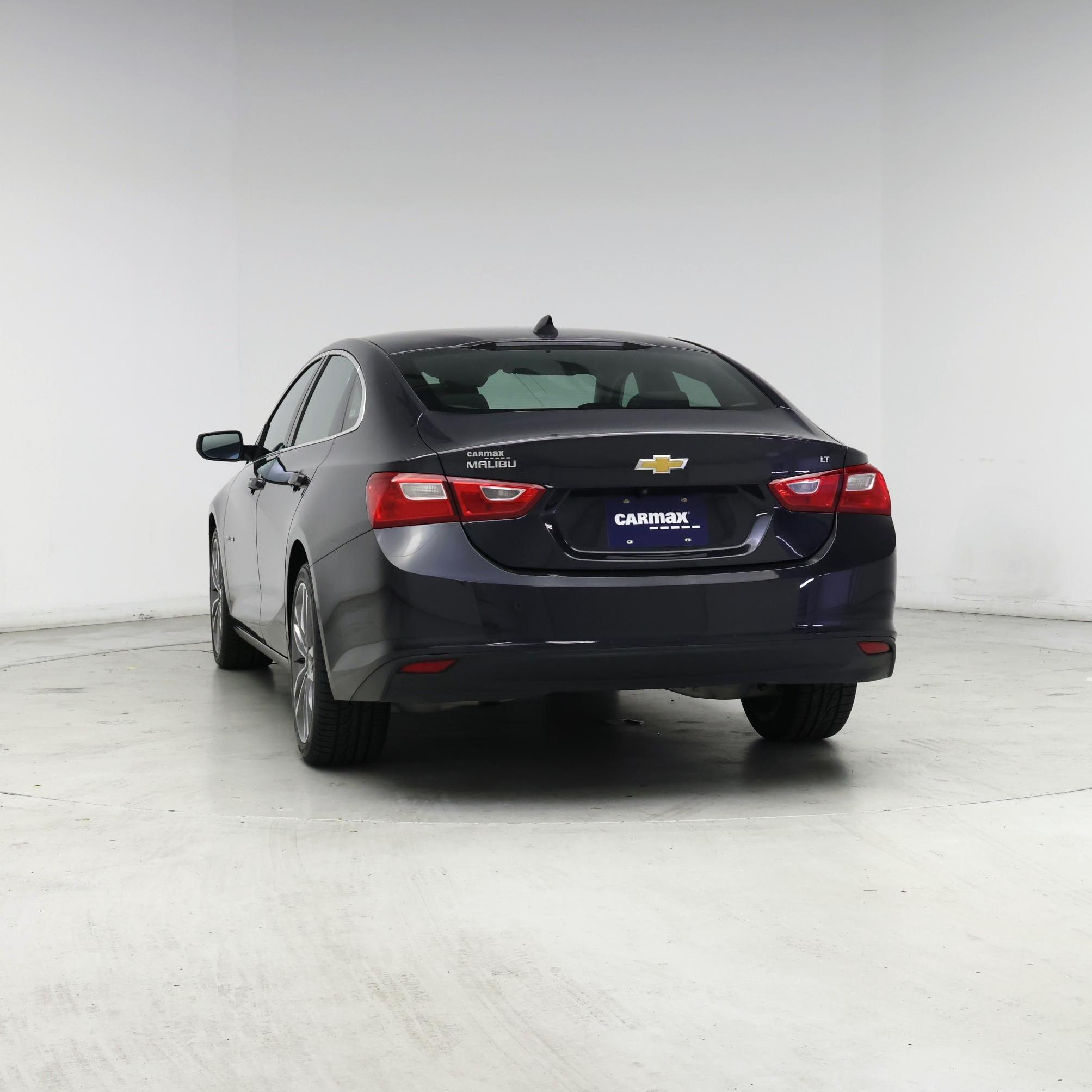 Thumbnail: 2023 Chevrolet Malibu - 6