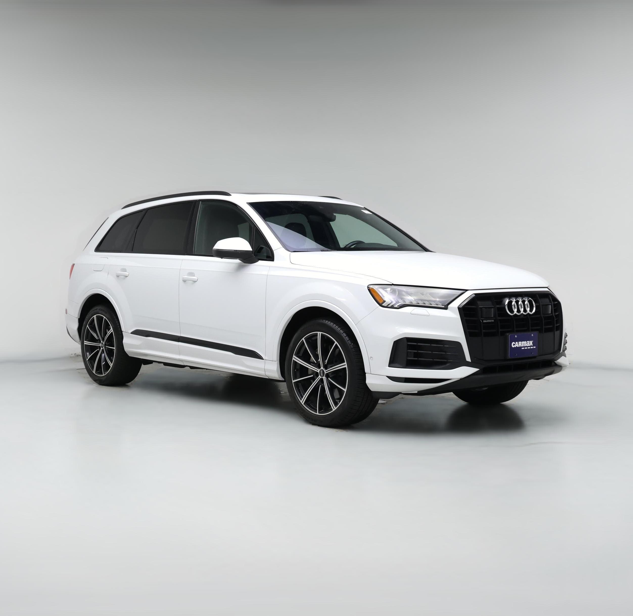 Thumbnail: 2021 Audi Q7 - 1