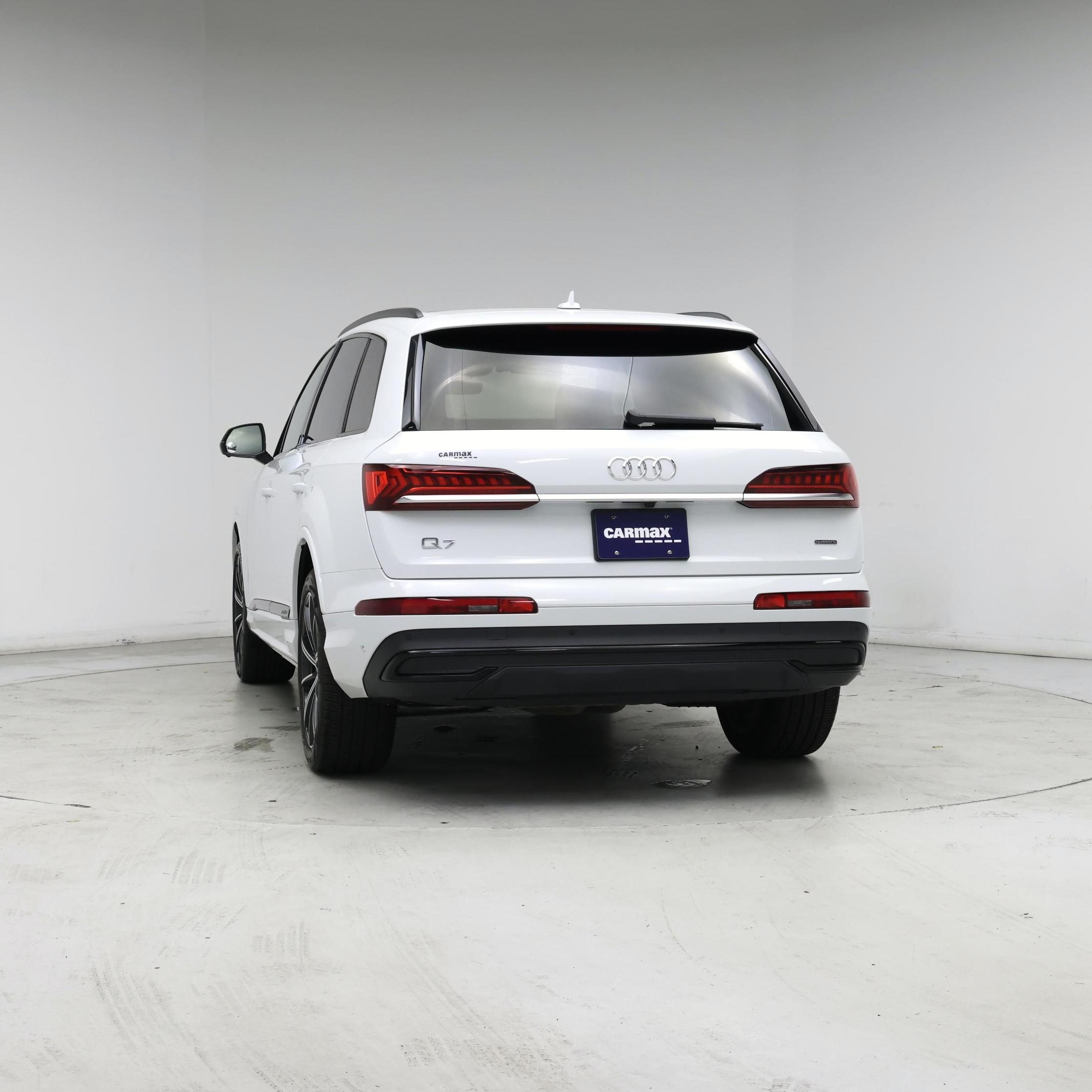 Thumbnail: 2021 Audi Q7 - 6