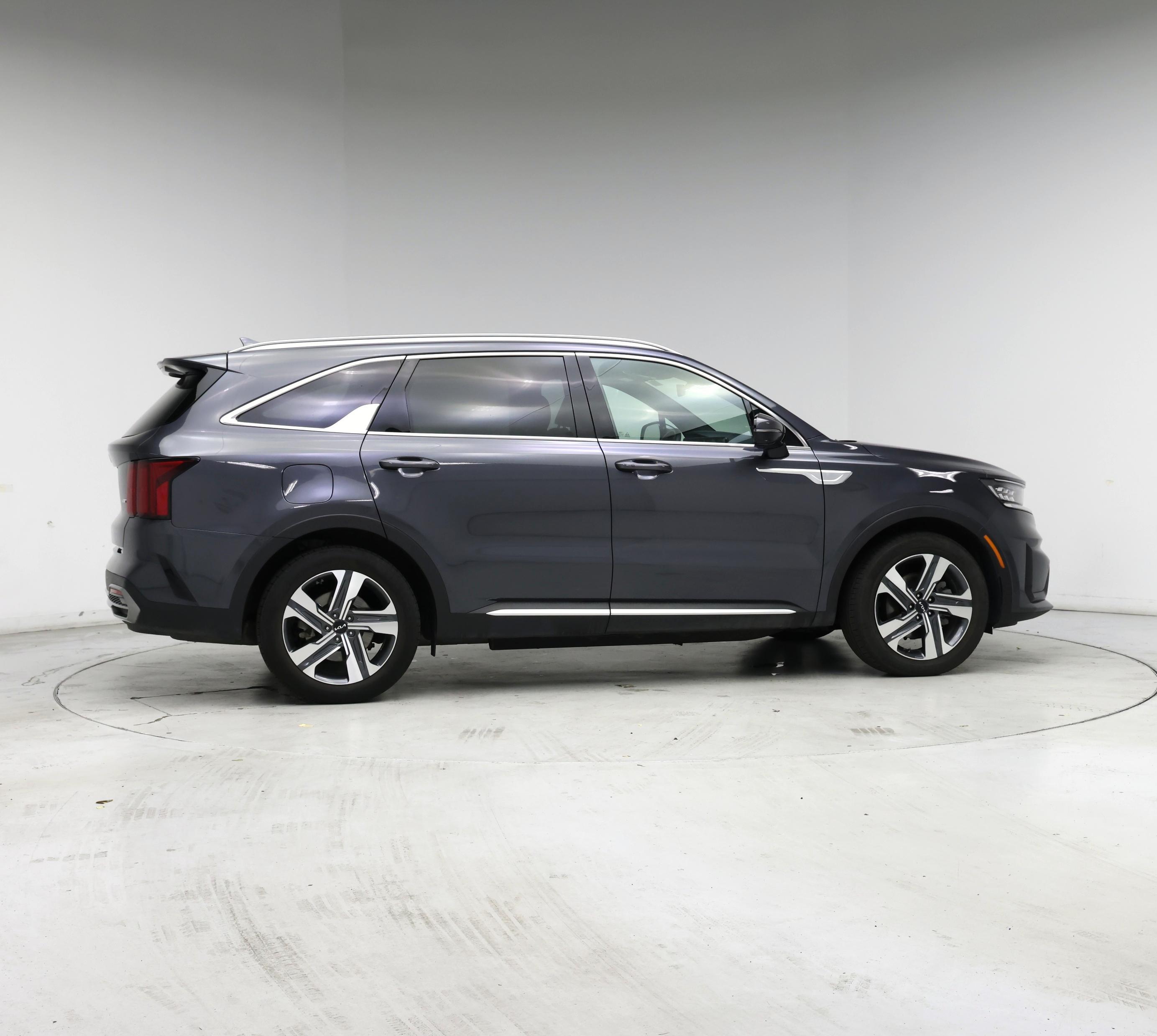 Thumbnail: 2022 Kia Sorento - 7