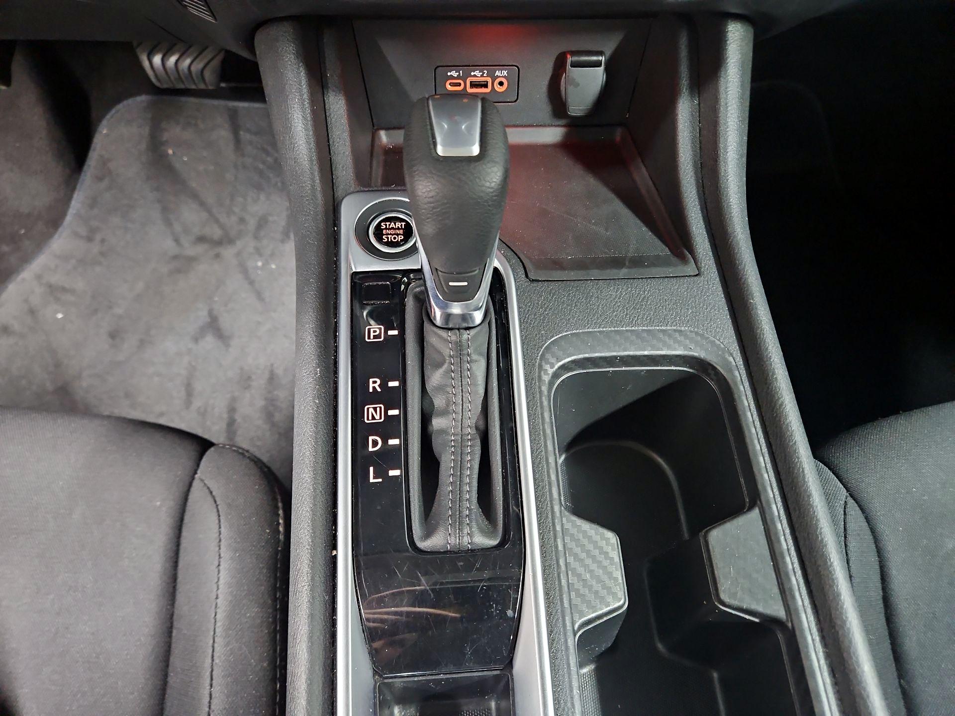 Thumbnail: 2023 Nissan Sentra - 17