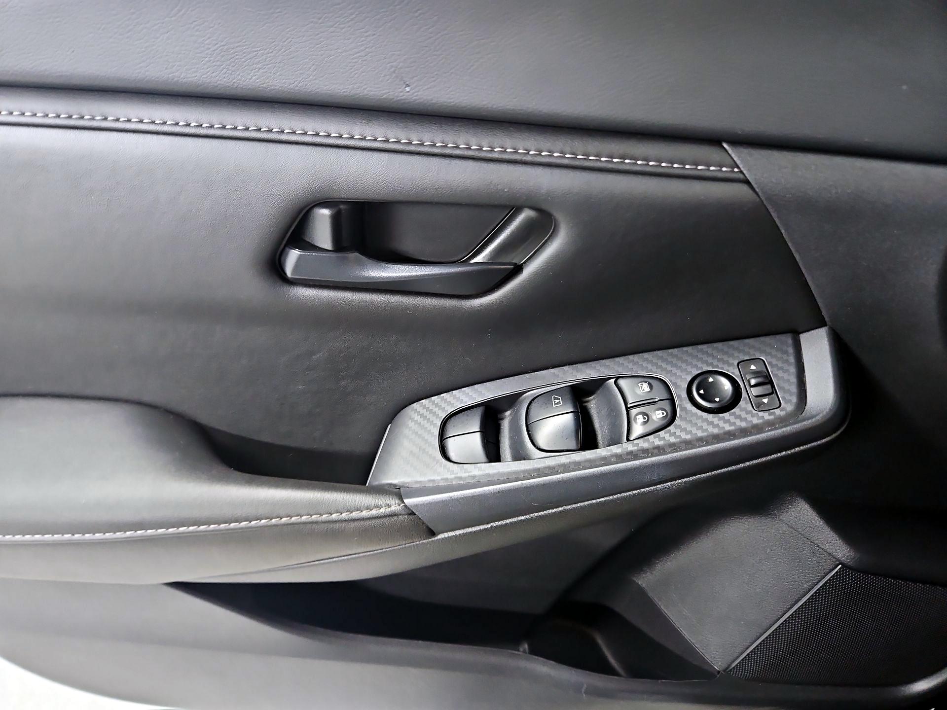 Thumbnail: 2024 Nissan Sentra - 12