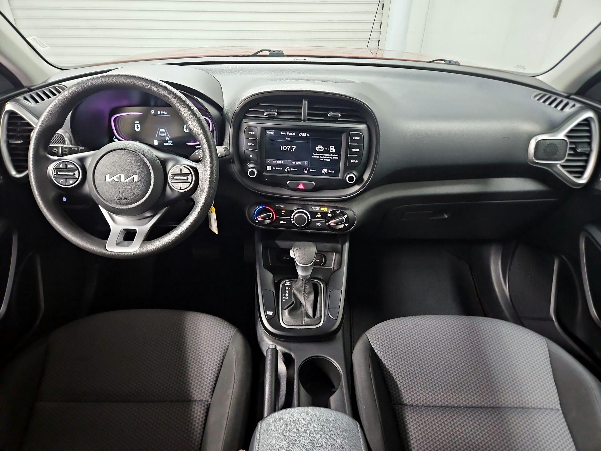 Thumbnail: 2023 Kia Soul - 9