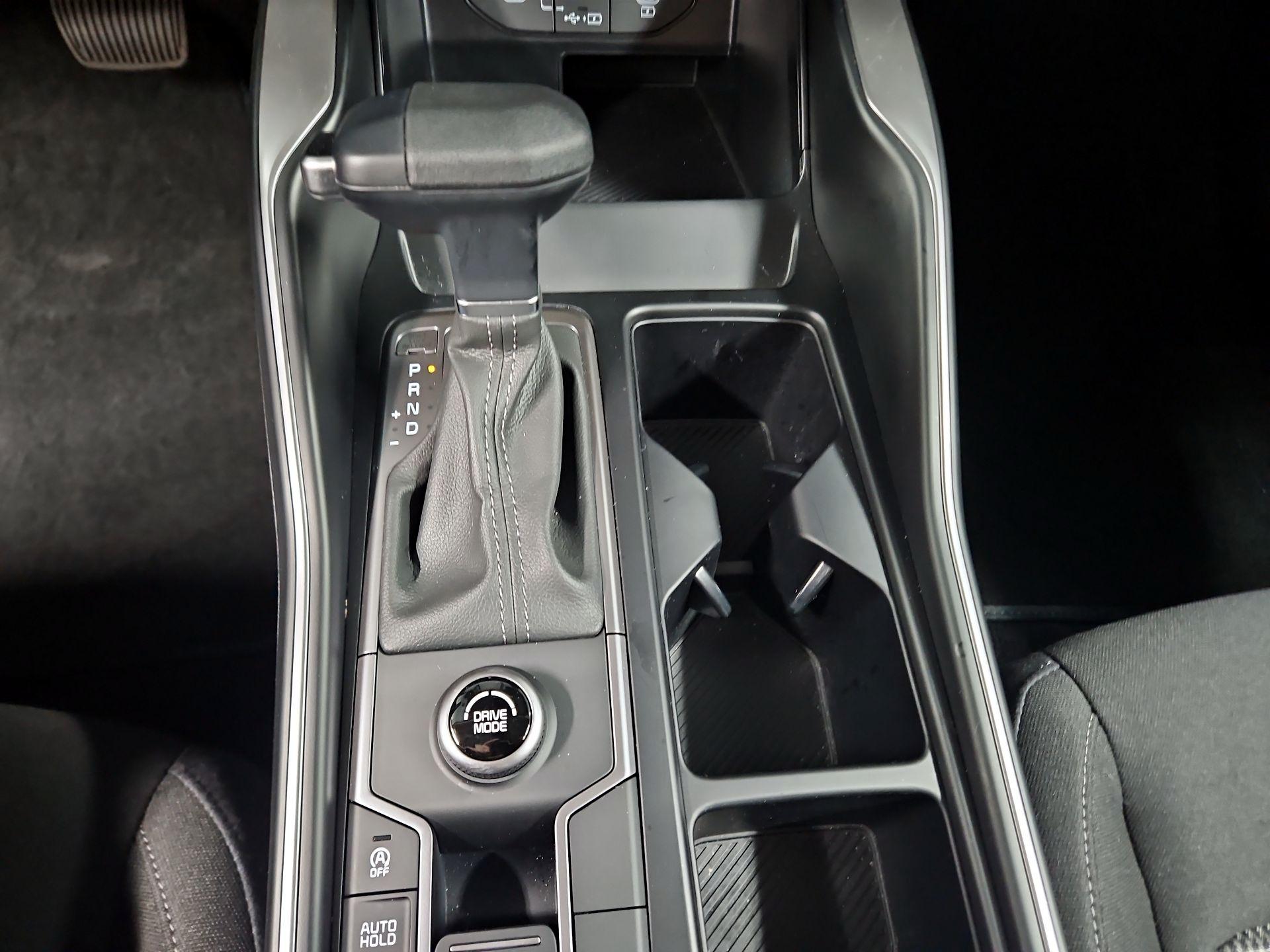 Thumbnail: 2024 Kia Sorento - 17