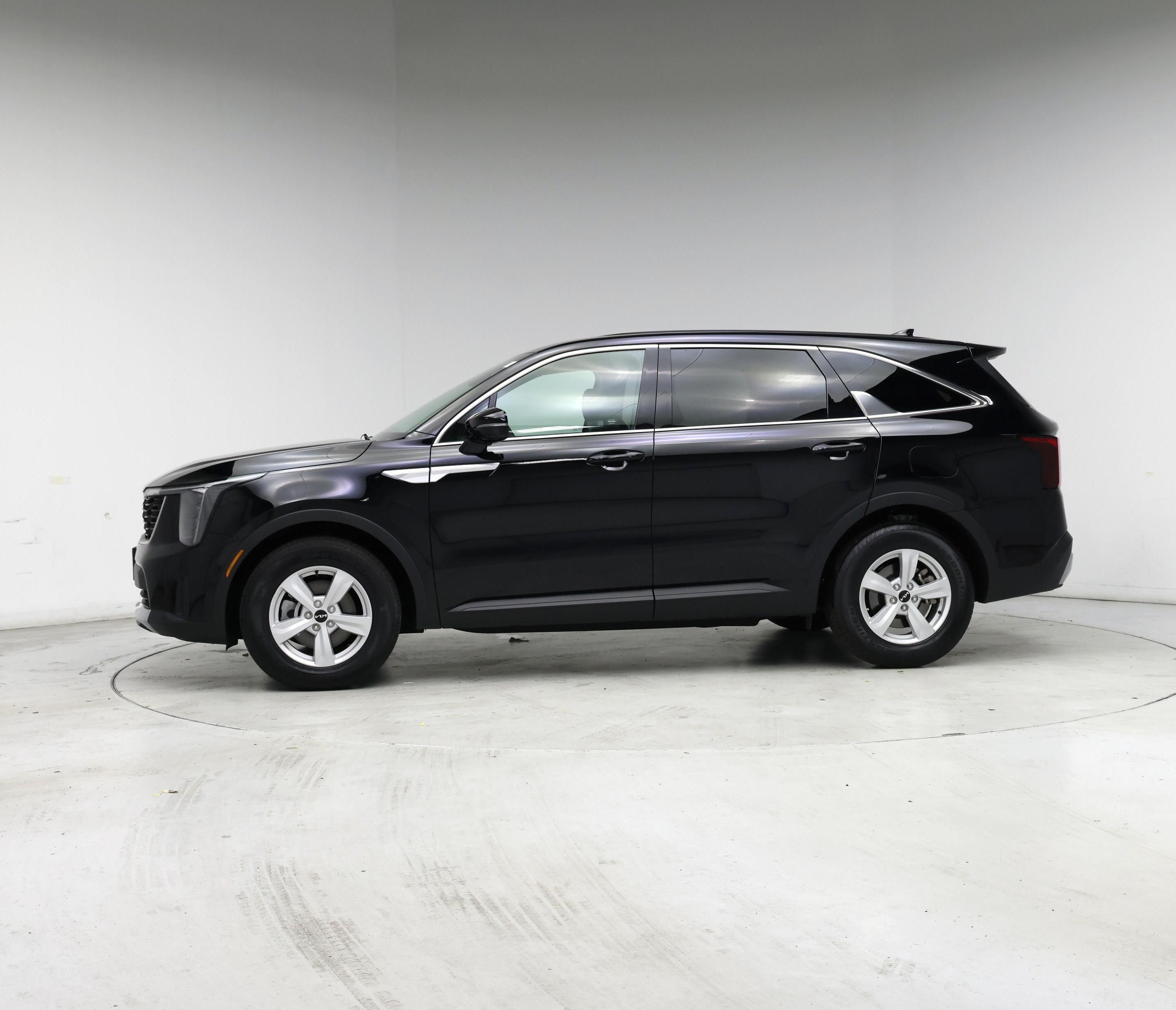 Thumbnail: 2024 Kia Sorento - 3