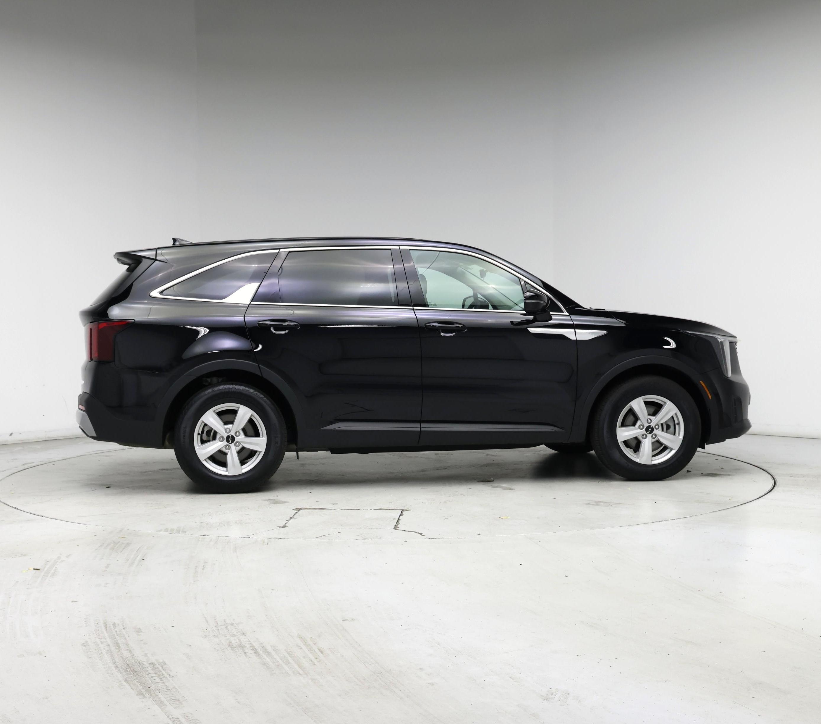 Thumbnail: 2024 Kia Sorento - 7