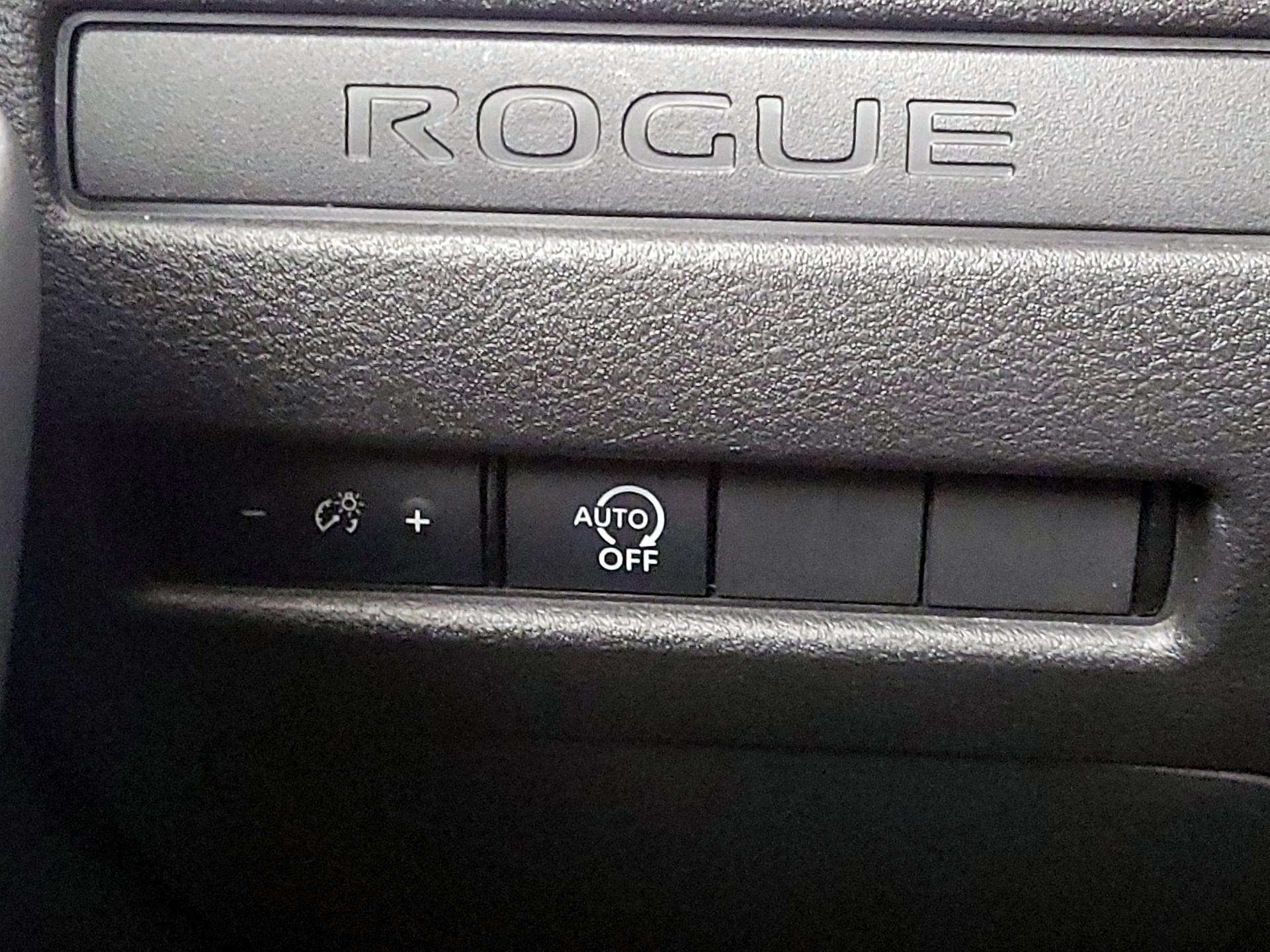 Thumbnail: 2023 Nissan Rogue - 13