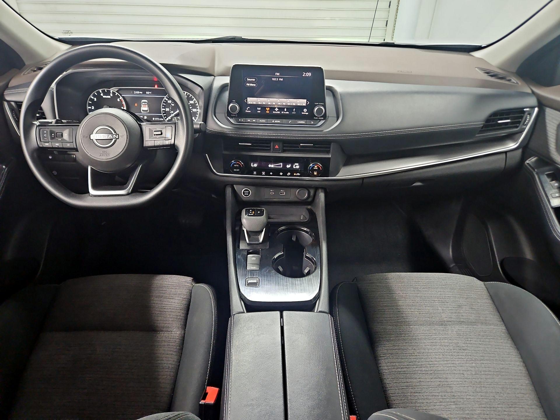 Thumbnail: 2023 Nissan Rogue - 9