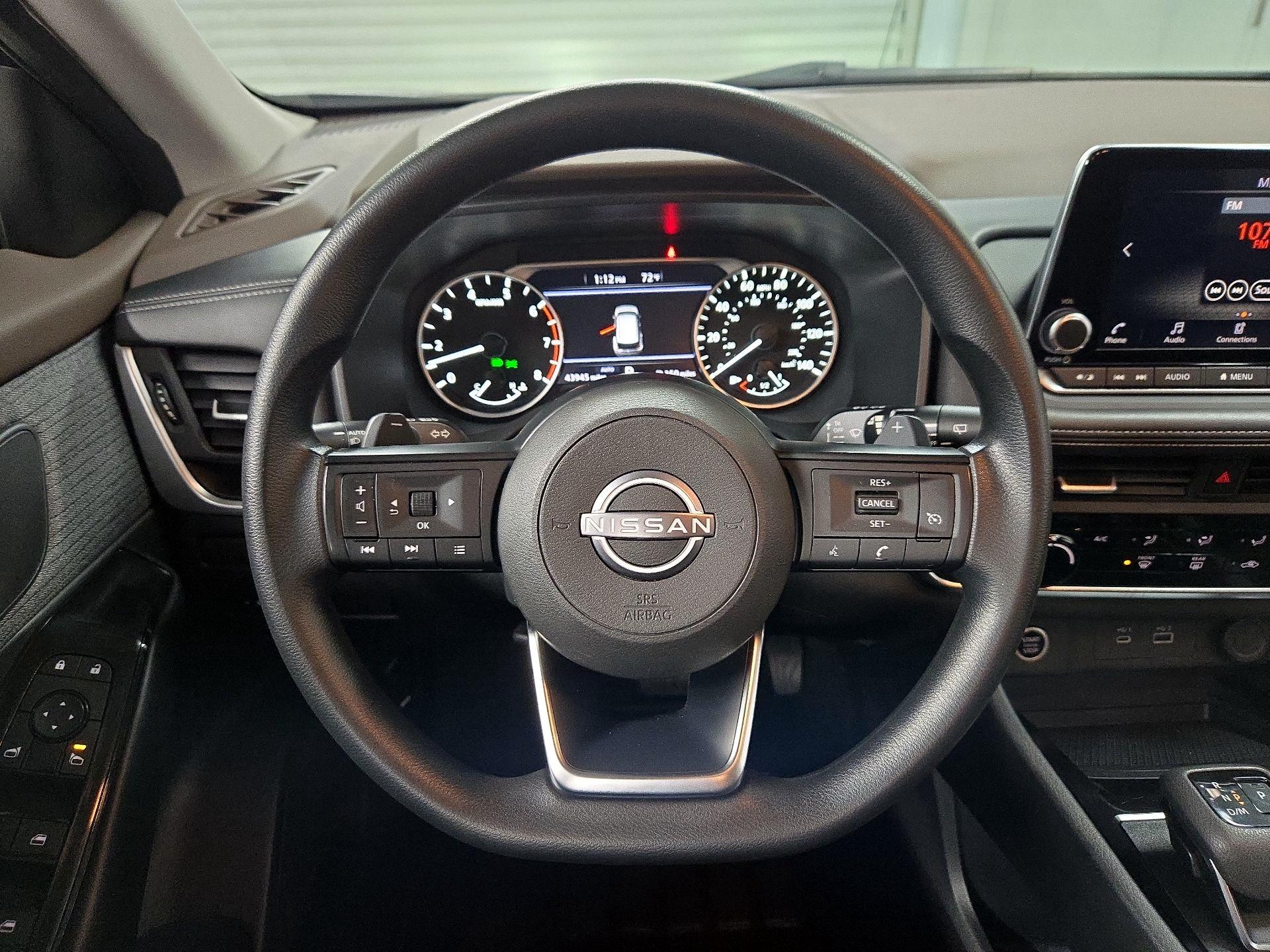 Thumbnail: 2023 Nissan Rogue - 10