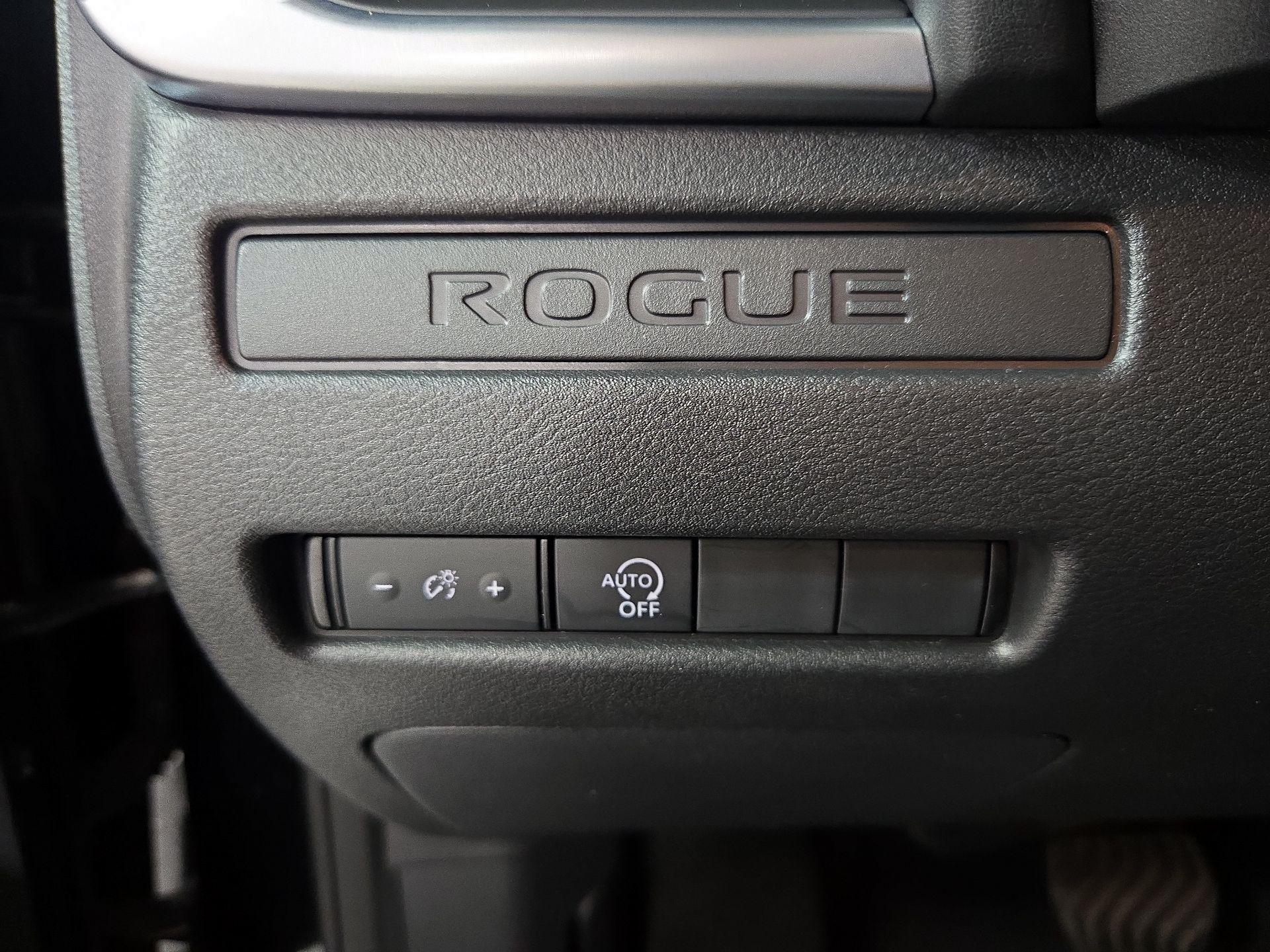 Thumbnail: 2023 Nissan Rogue - 13