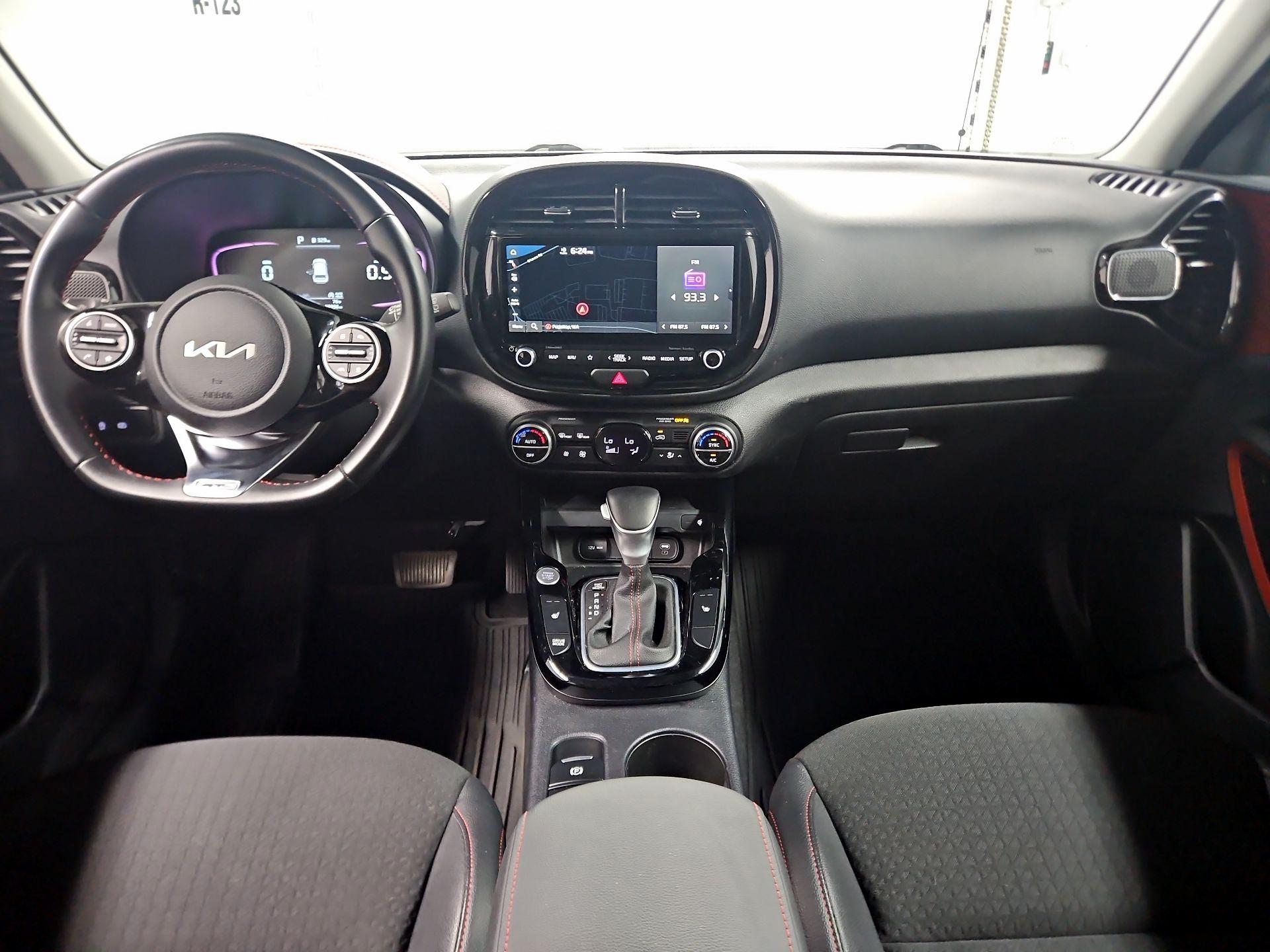 Thumbnail: 2023 Kia Soul - 9