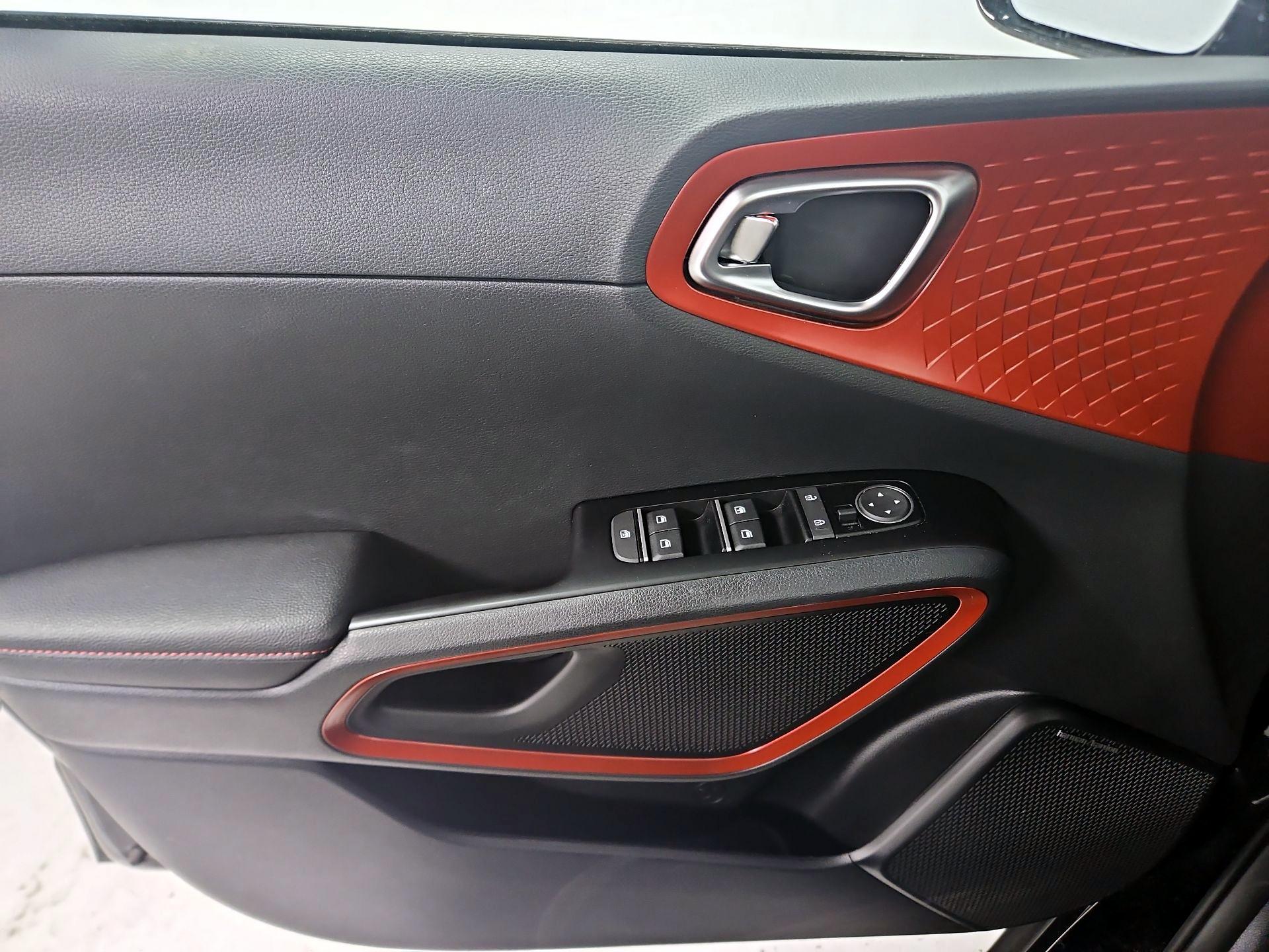 Thumbnail: 2023 Kia Soul - 12