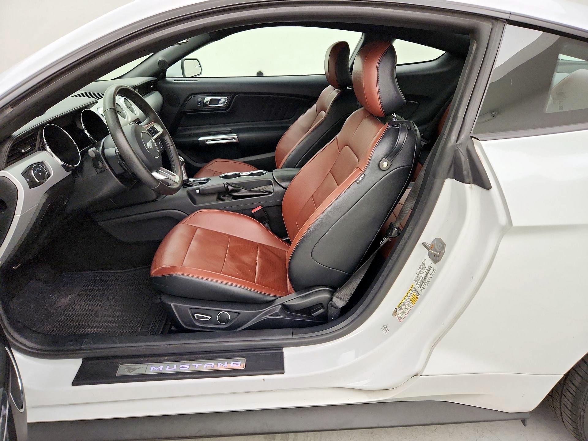 Thumbnail: 2016 Ford Mustang - 11