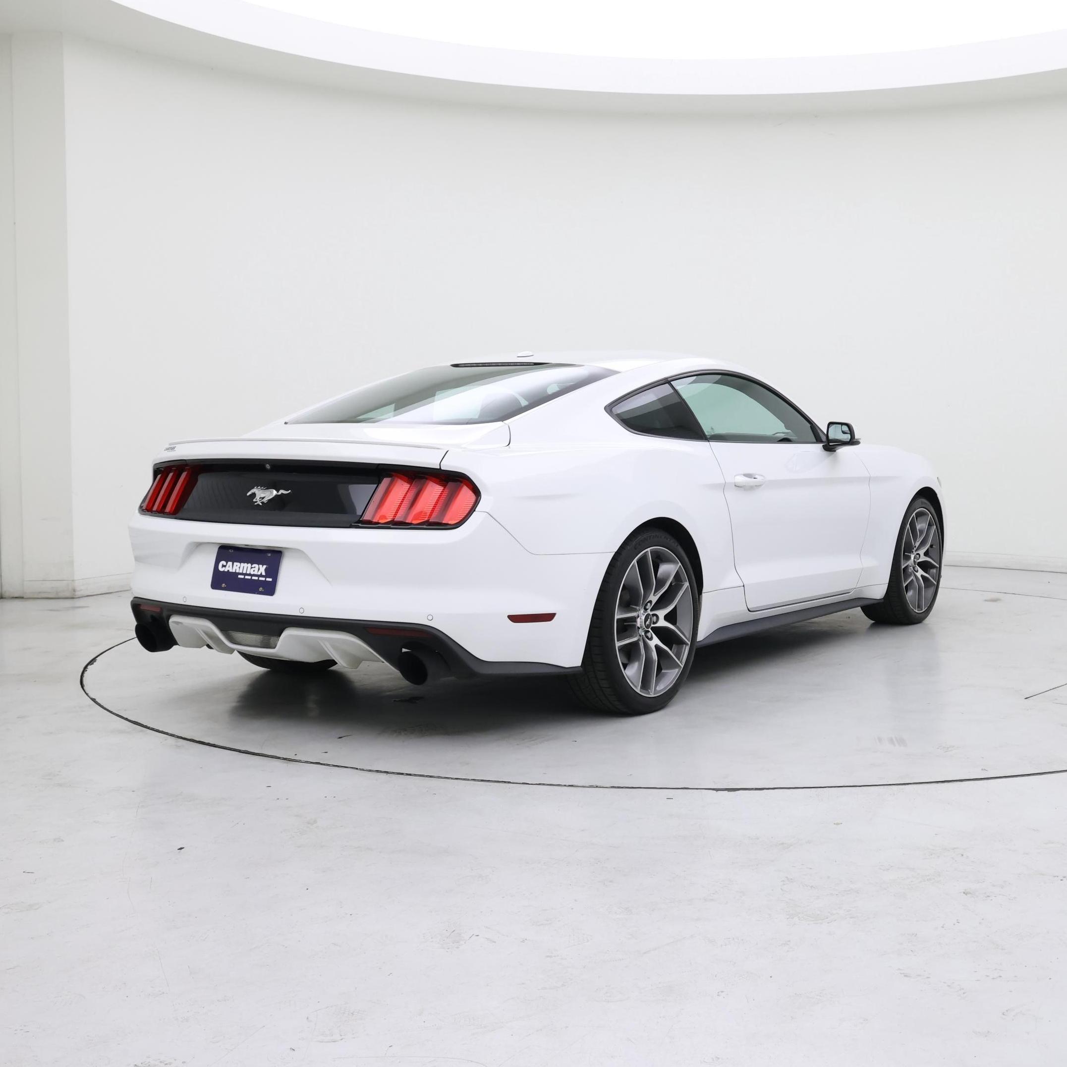 Thumbnail: 2016 Ford Mustang - 8