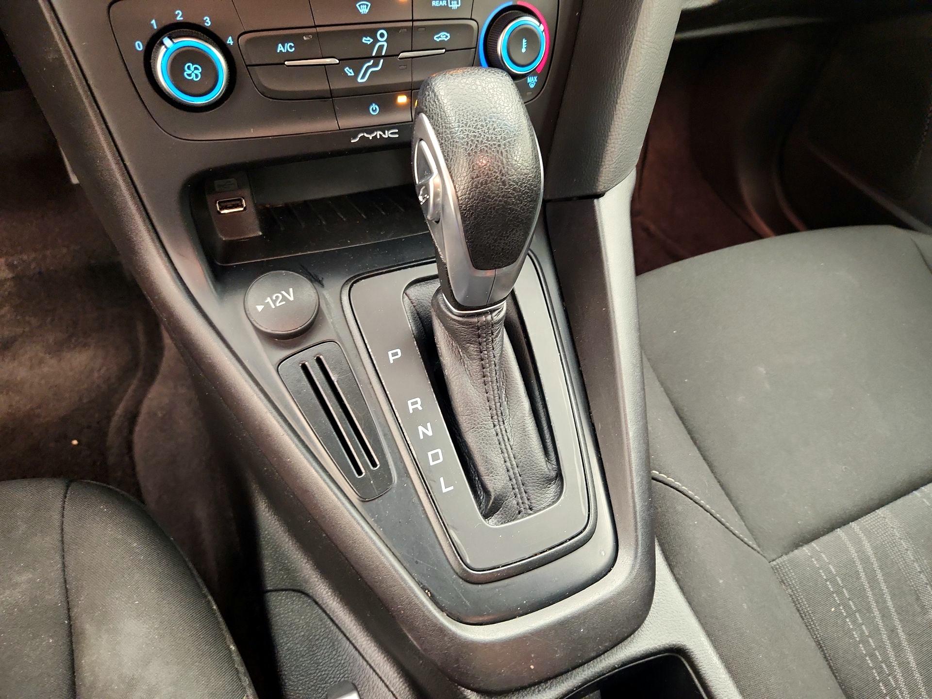 Thumbnail: 2018 Ford Focus - 17