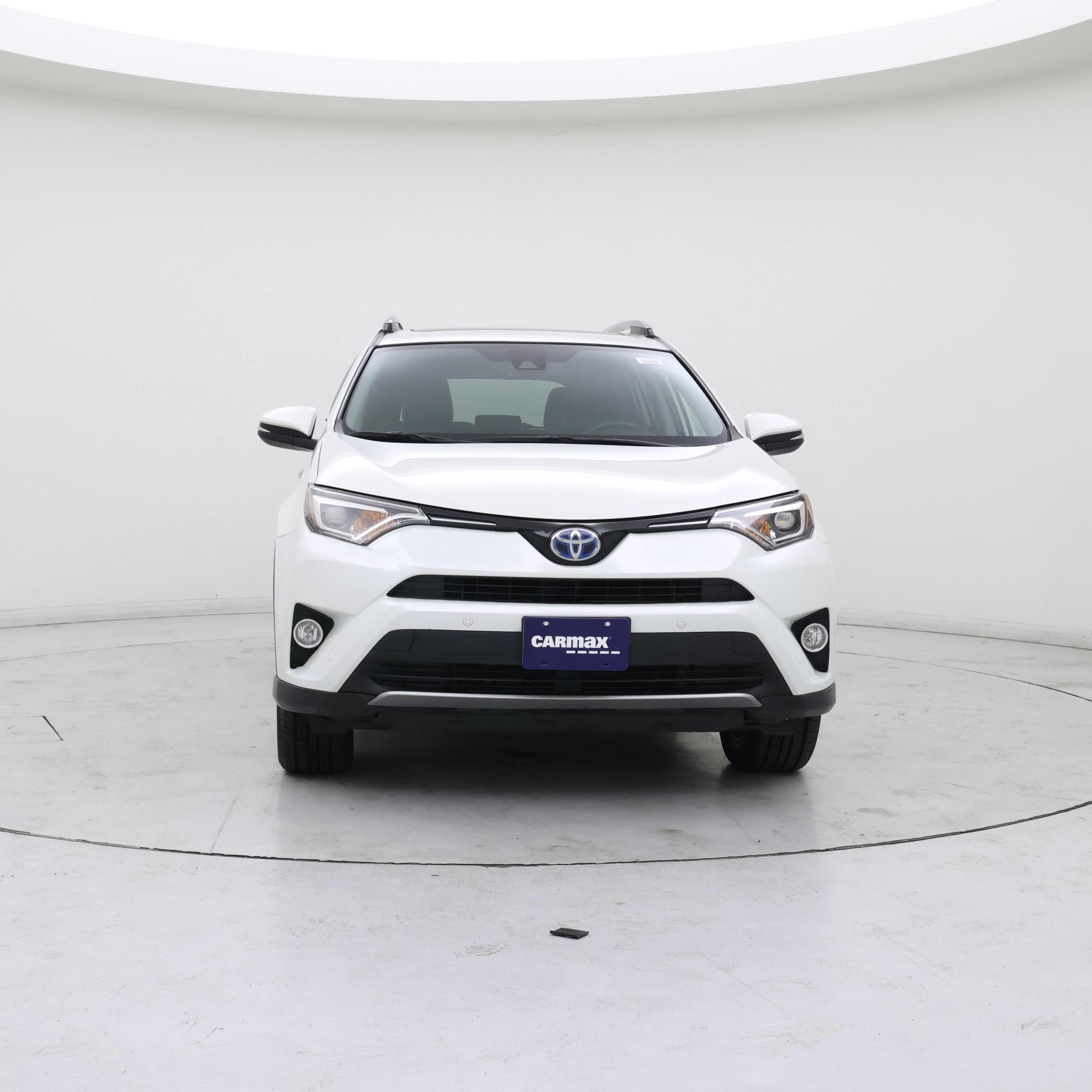 Thumbnail: 2017 Toyota RAV4 - 5