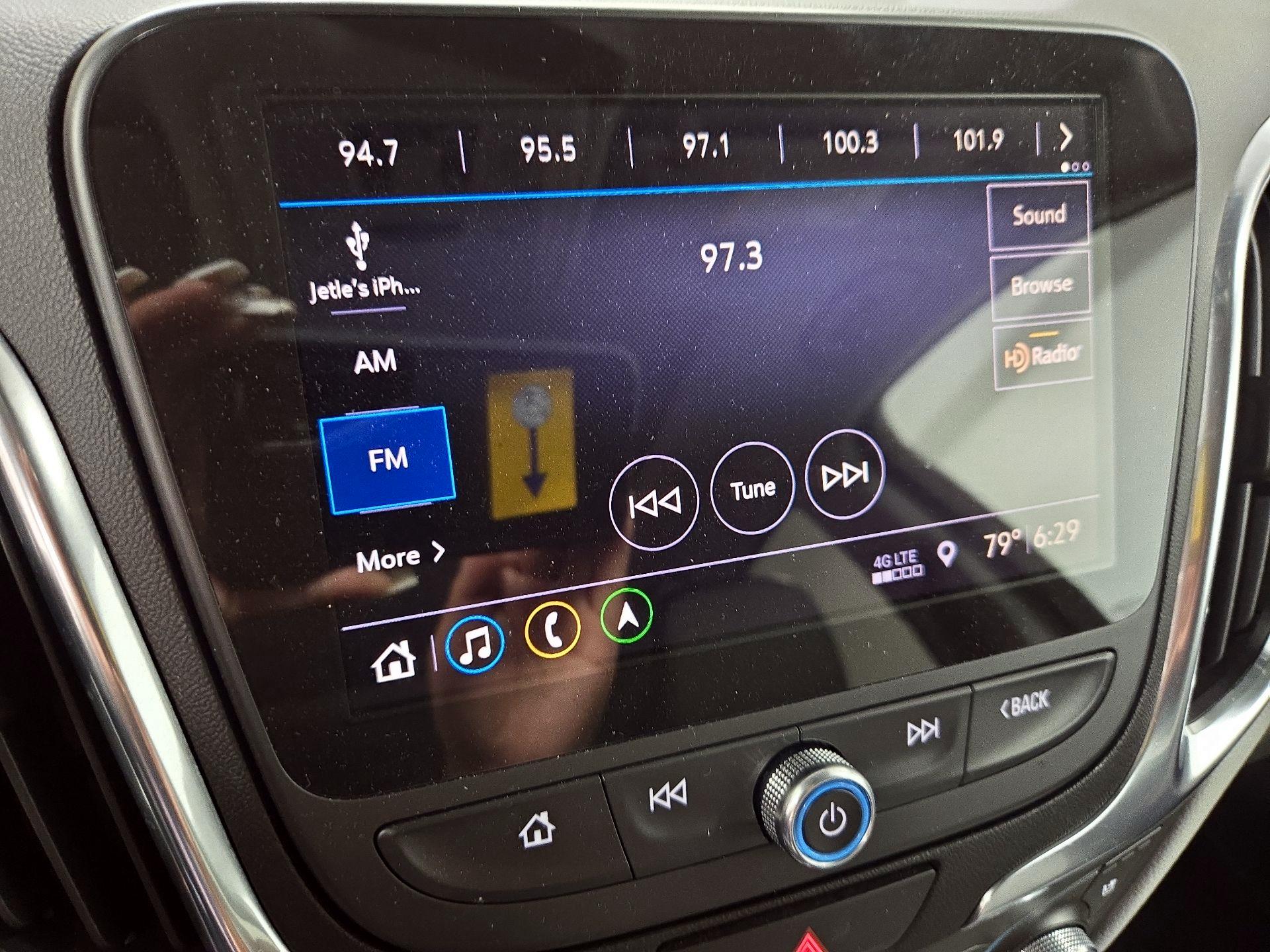 Thumbnail: 2021 Chevrolet Equinox - 16