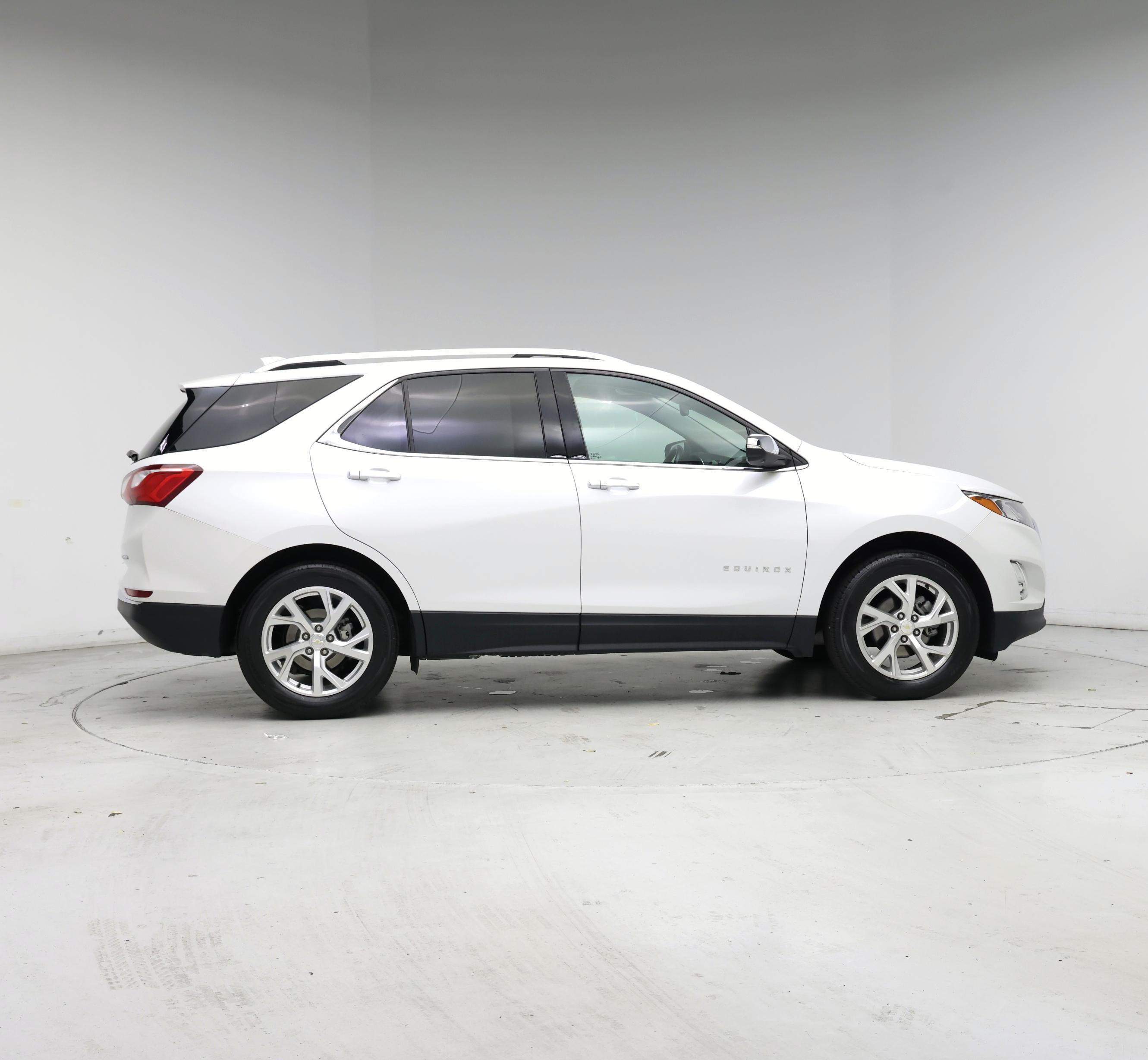 Thumbnail: 2021 Chevrolet Equinox - 7