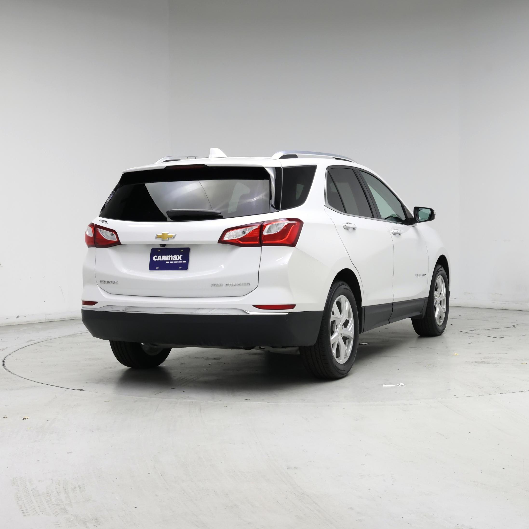 Thumbnail: 2021 Chevrolet Equinox - 8