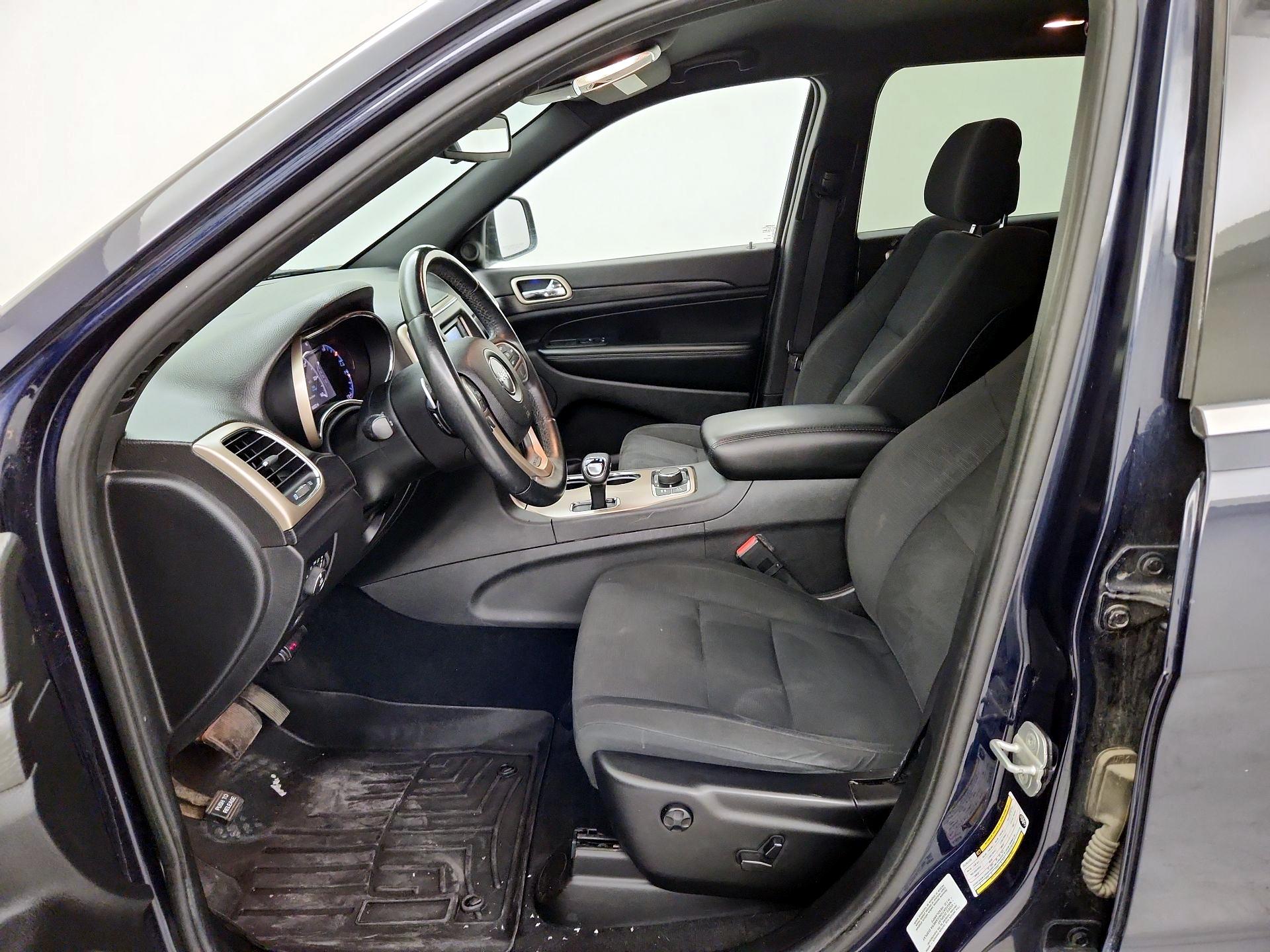 Thumbnail: 2014 Jeep Grand Cherokee - 11