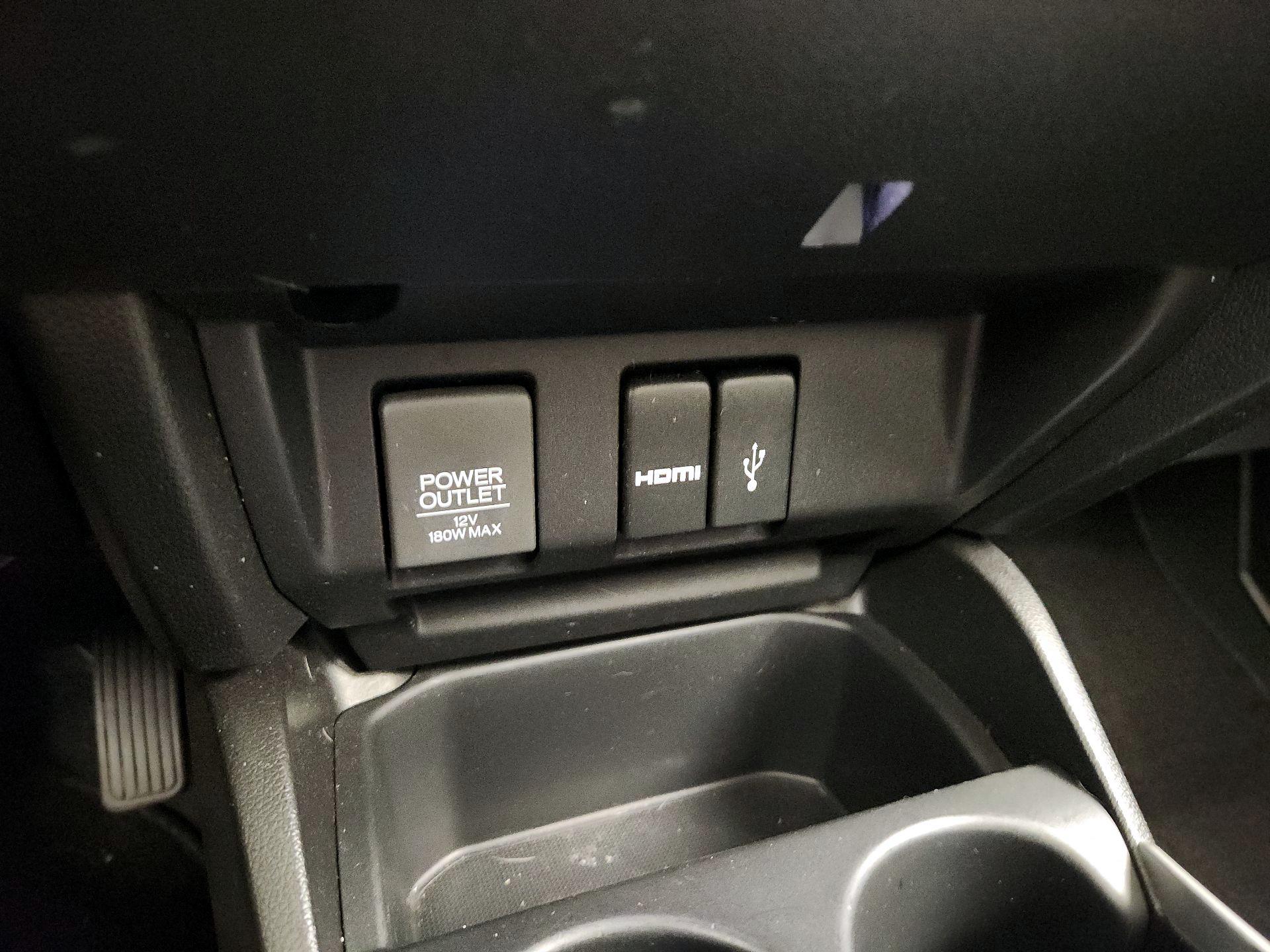 Thumbnail: 2016 Honda Fit - 18