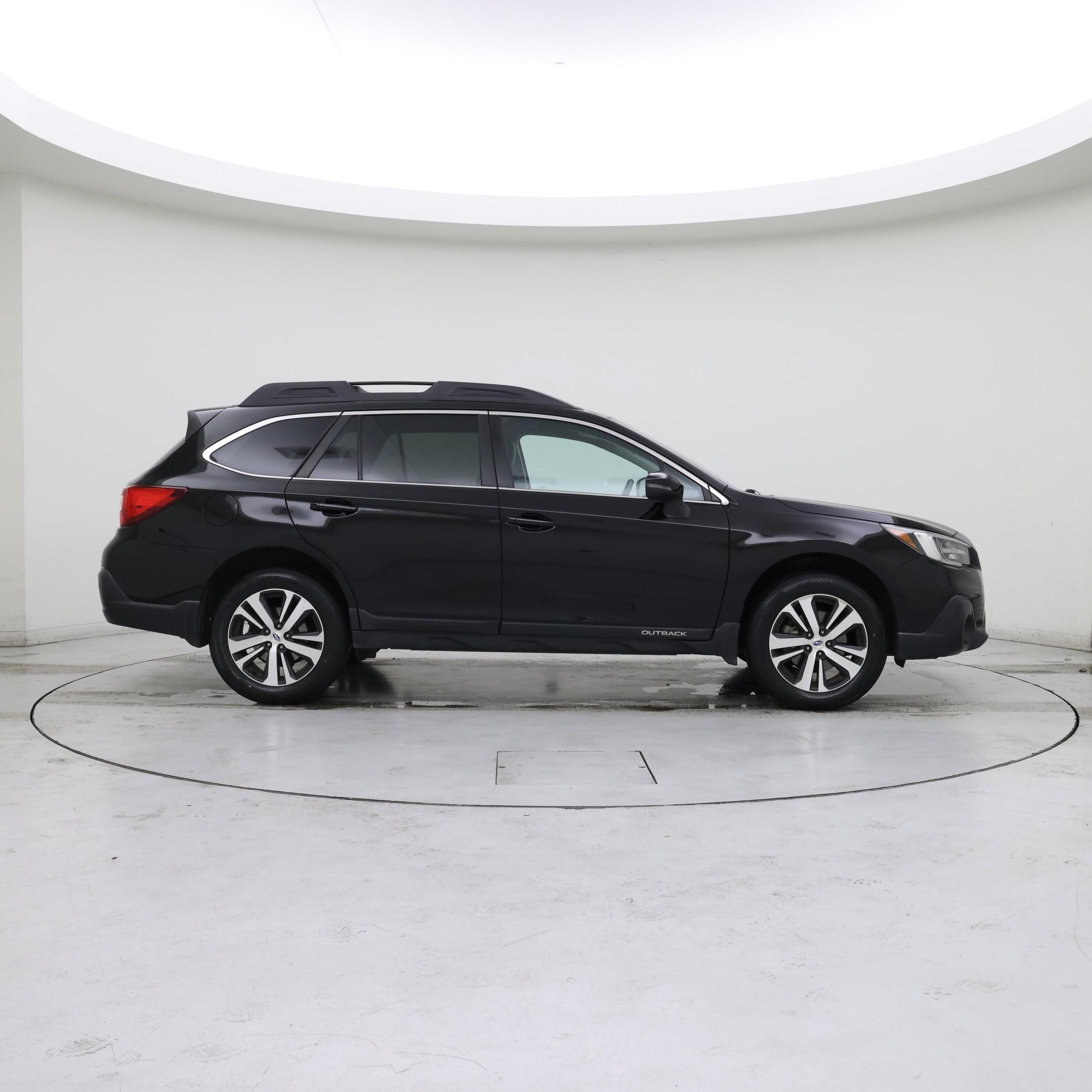 Thumbnail: 2018 Subaru Outback - 7