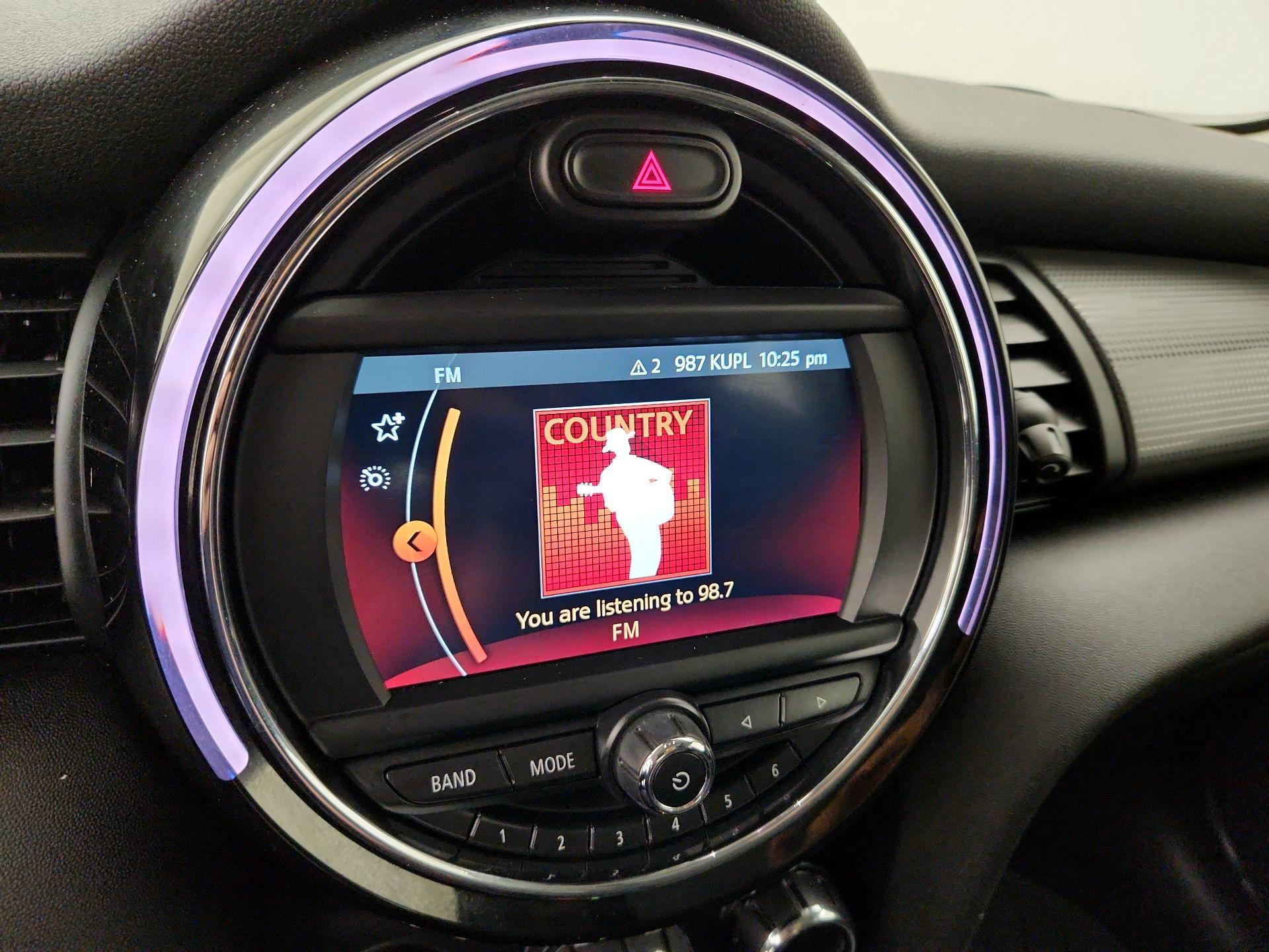 Thumbnail: 2019 MINI Cooper Hardtop - 15