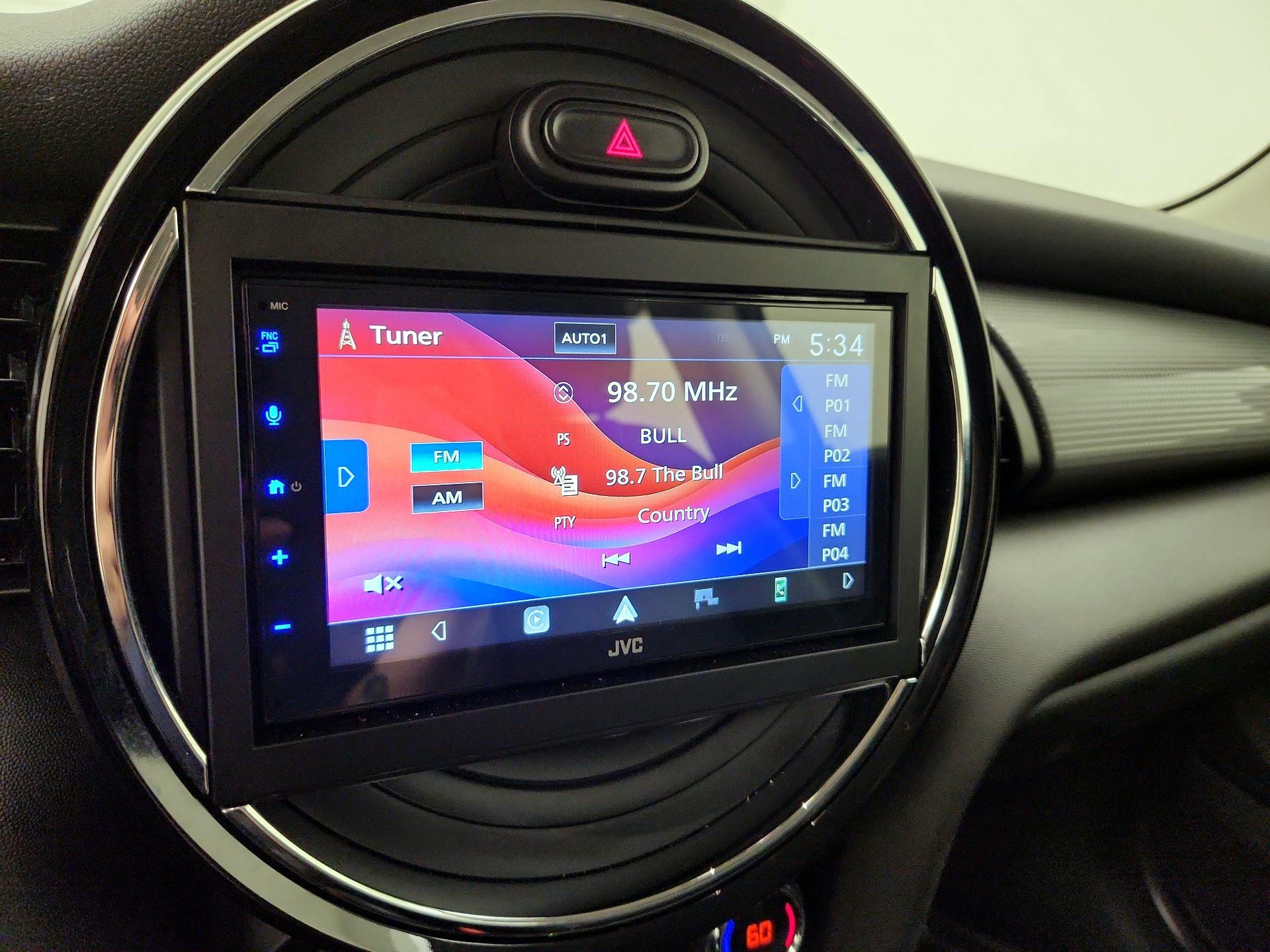 Thumbnail: 2015 MINI Cooper Hardtop - 15