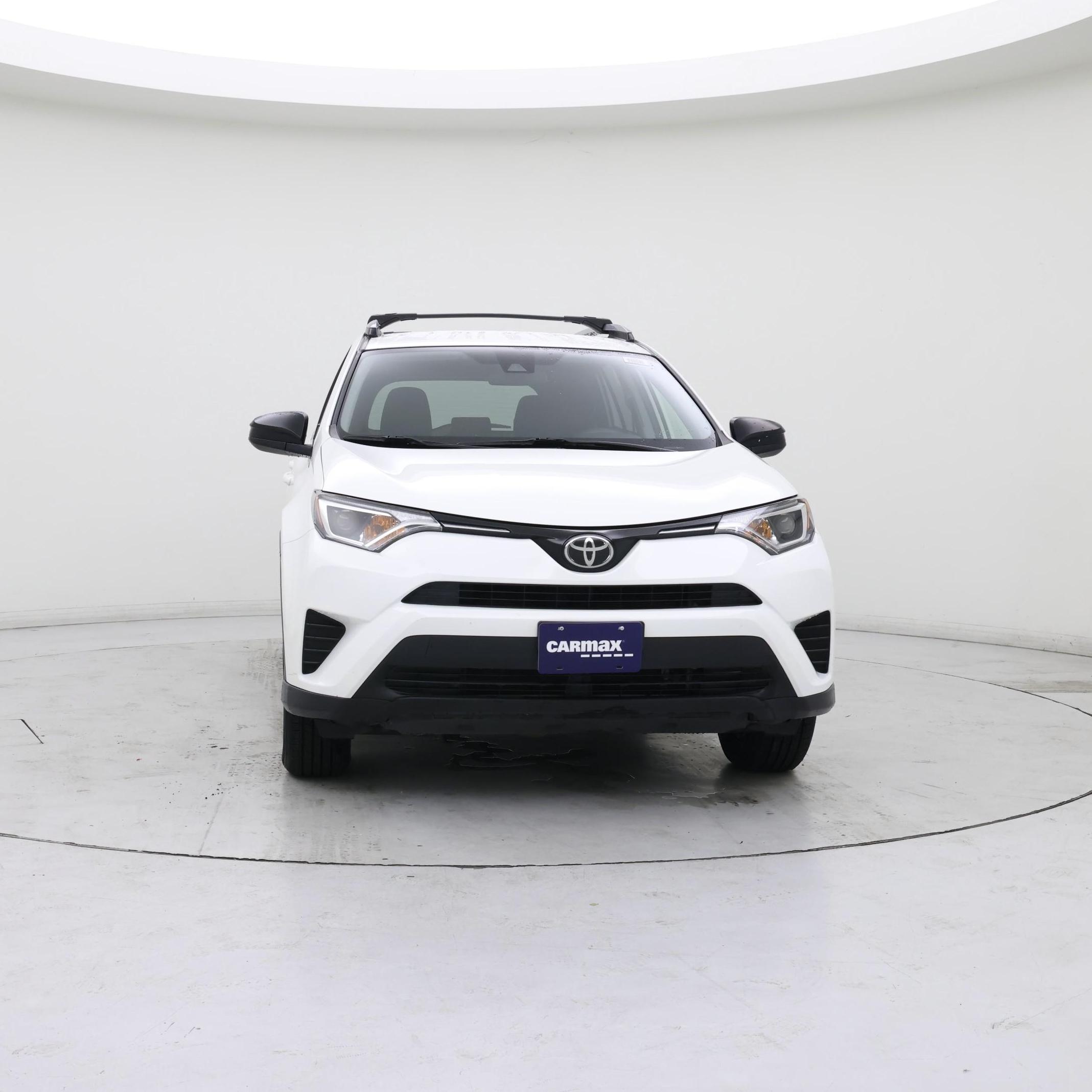 Thumbnail: 2017 Toyota RAV4 - 5