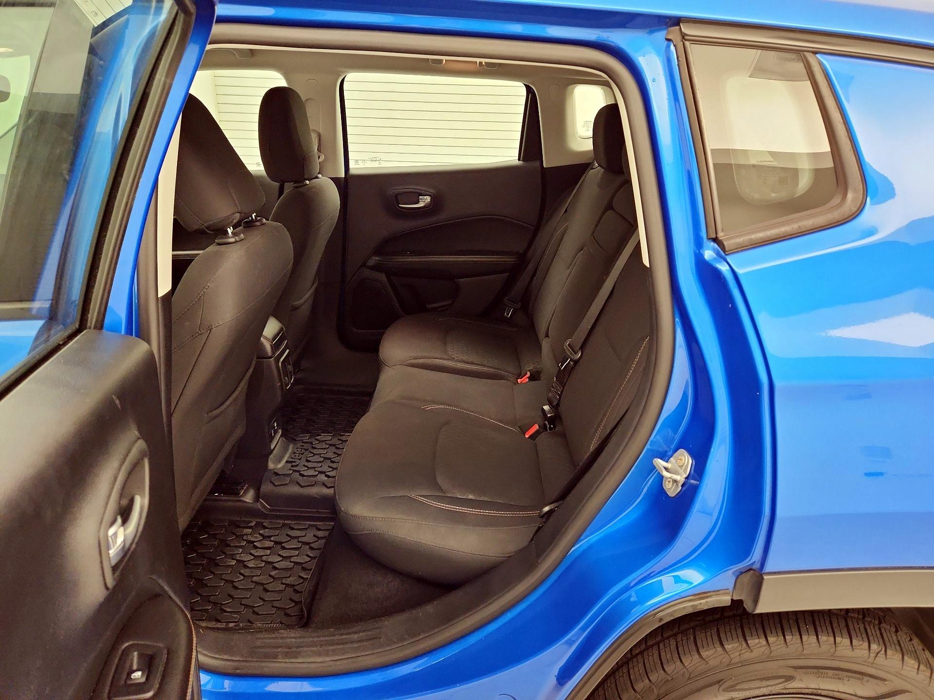 Thumbnail: 2018 Jeep Compass - 19