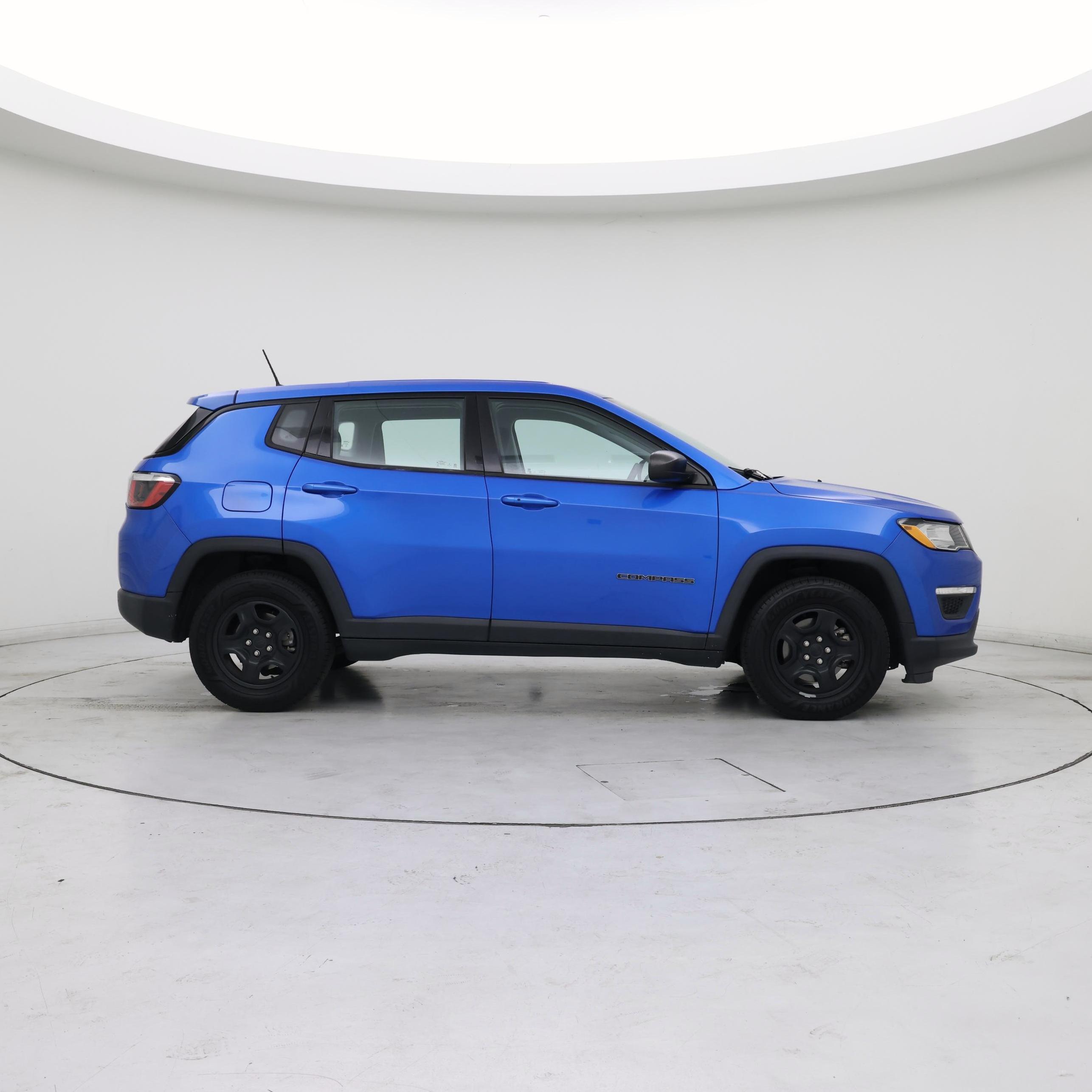 Thumbnail: 2018 Jeep Compass - 7