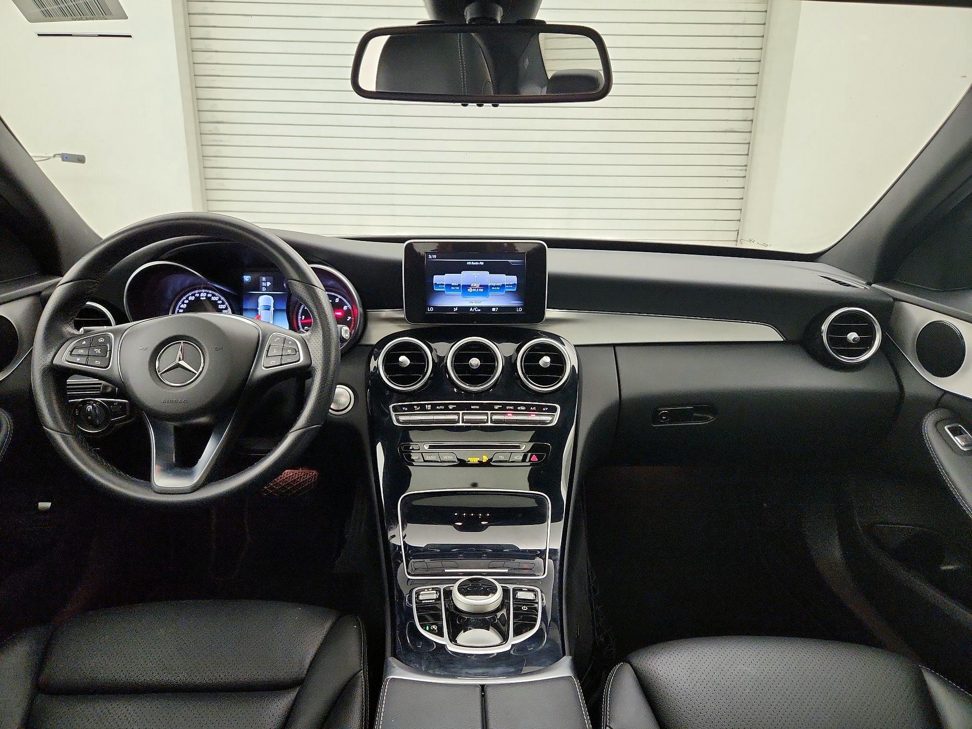 Thumbnail: 2018 Mercedes-Benz C-Class - 9