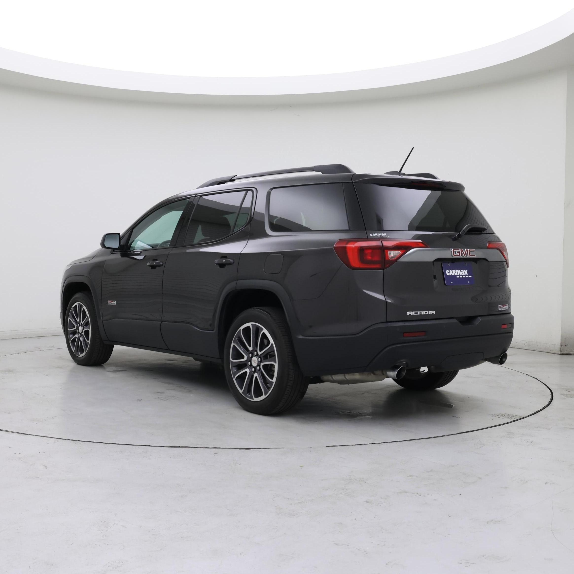 Thumbnail: 2018 GMC Acadia - 2