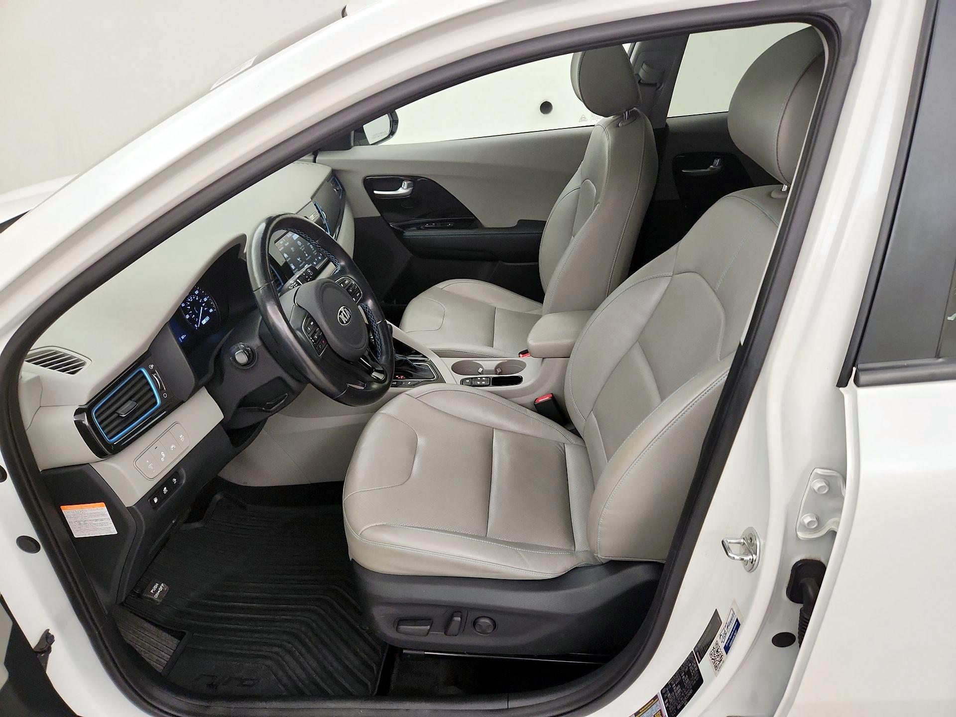 Thumbnail: 2019 Kia Niro - 11